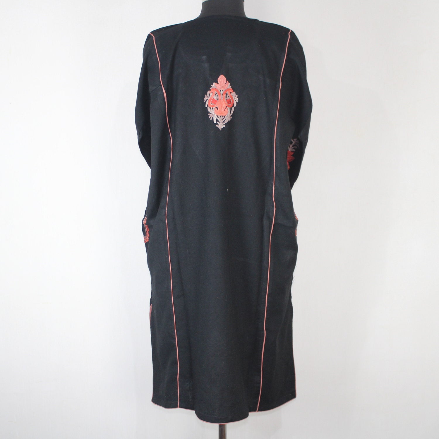Kashmiri Pheran, Aari Embroidered Pheran, Women Tunics, Indian Kurtis, Ethnic Wear, Indo Western Wear, Traditional Pheran