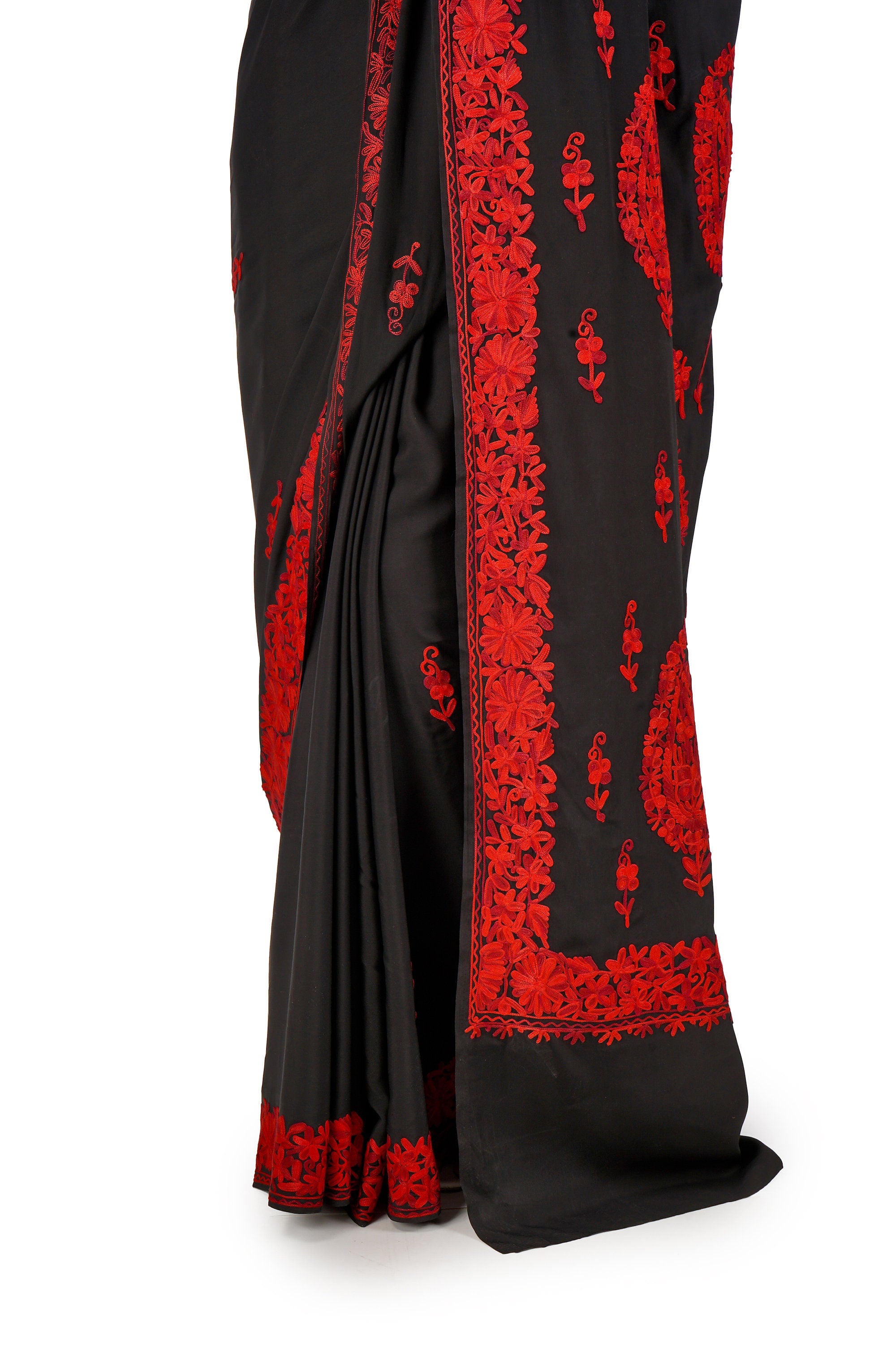 Kashmiri Aari Embroidered Crepe Silk Saree With Blouse, Kashmiri Sari, Indian Black Saree For Womens, Silk Embroidered Saree for Weddings