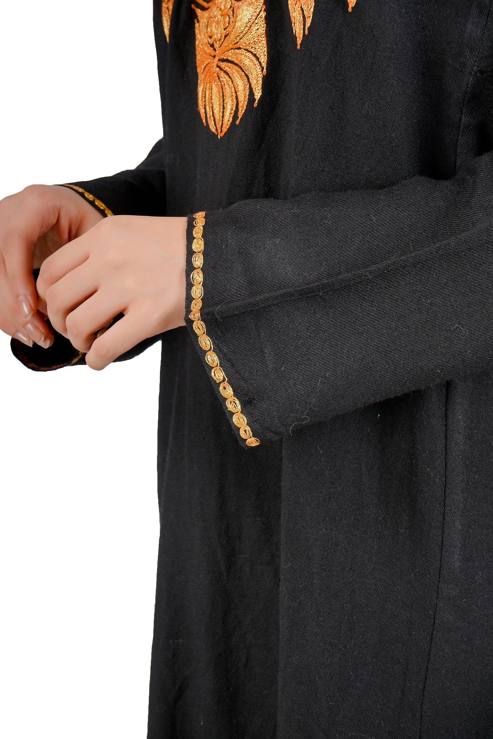 Kashmiri Pheran, Tilla Embroidered Pheran, Women Tunics, Indian Kurtis, Ethnic Wear, Indo Western Wear, Traditional Pheran