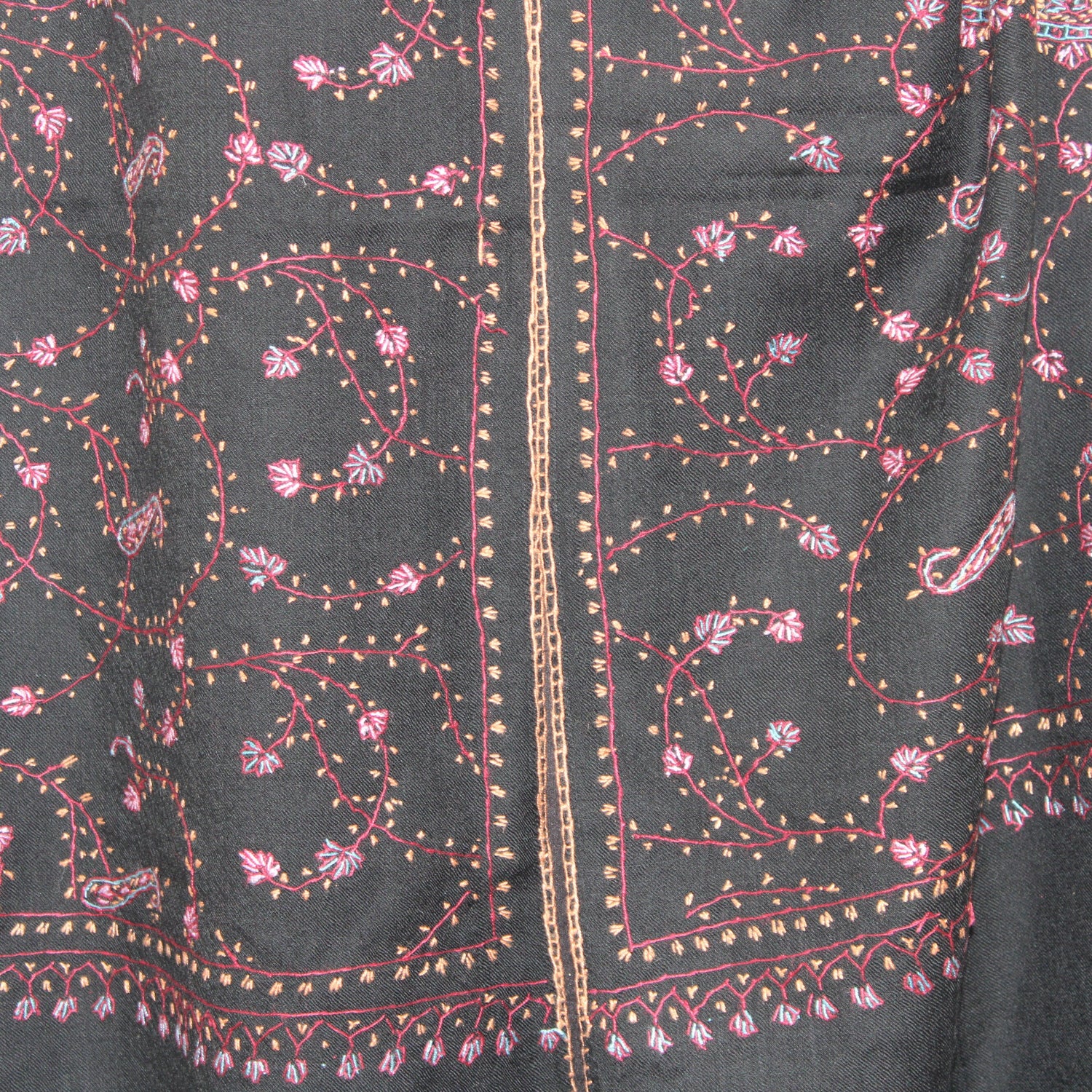 Kashmiri sozni Embroidery Shawl, Woolen embroidered shawl, Kashmiri Shawl For Women, sozni shawl, black shawl,