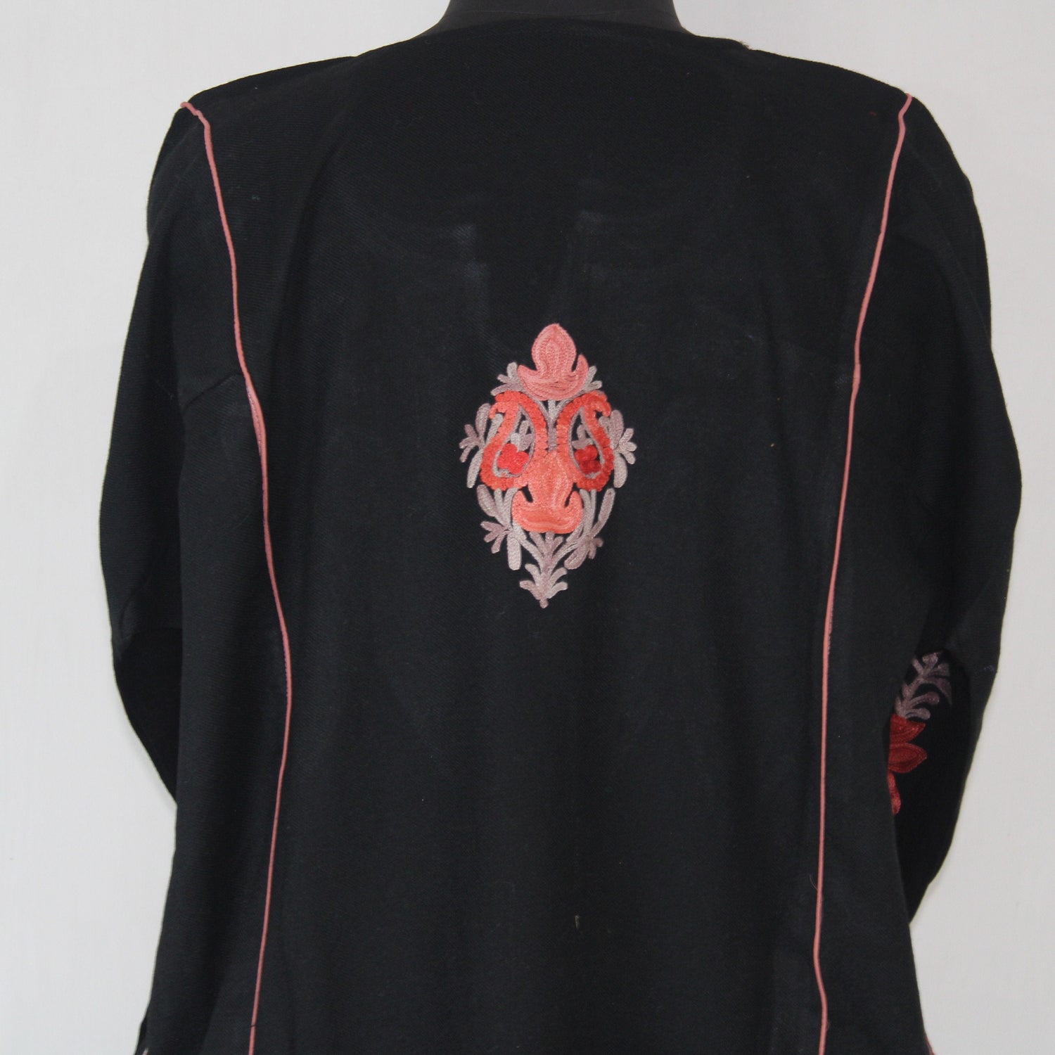 Kashmiri Pheran, Aari Embroidered Pheran, Women Tunics, Indian Kurtis, Ethnic Wear, Indo Western Wear, Traditional Pheran