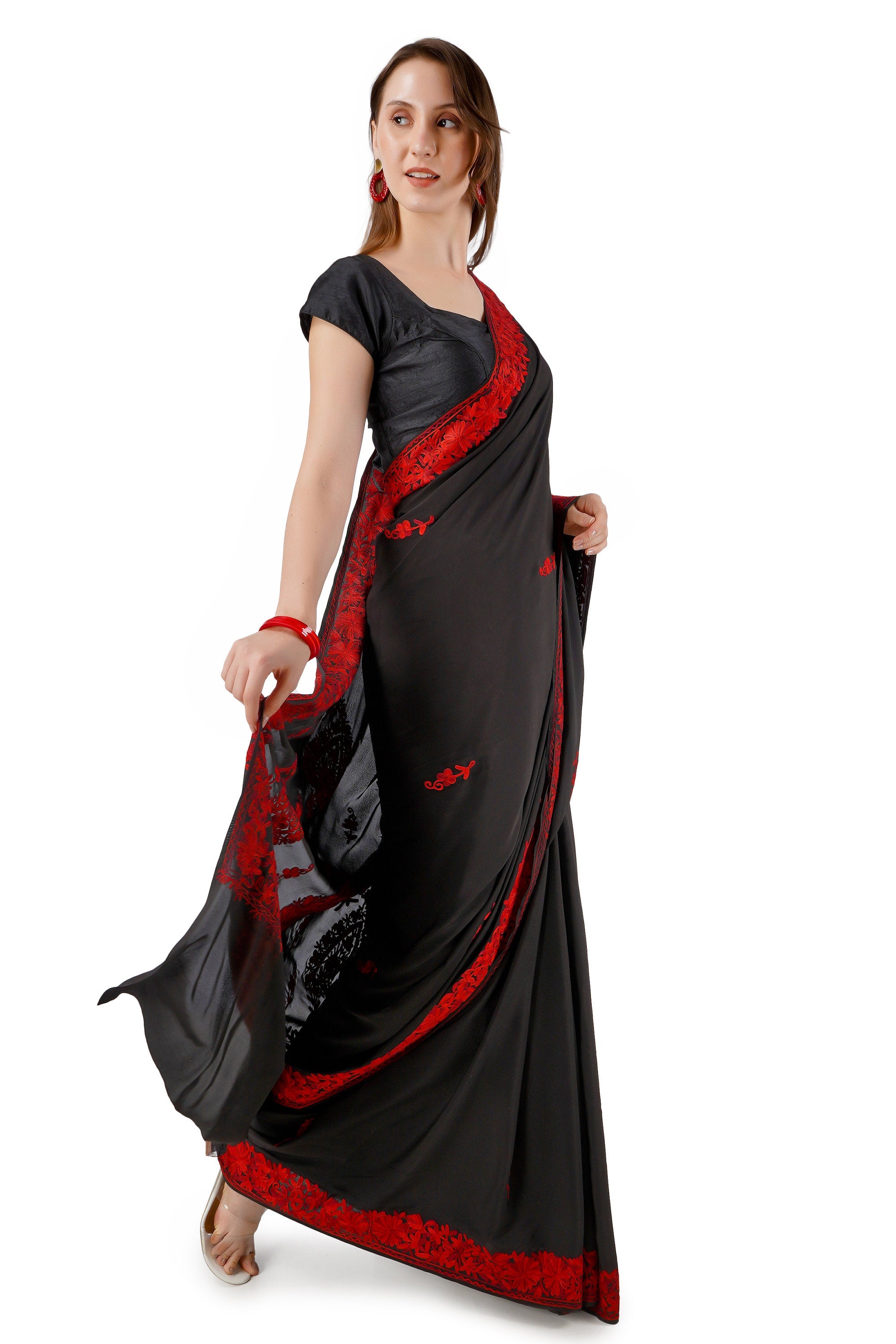 Kashmiri Aari Embroidered Crepe Silk Saree With Blouse, Kashmiri Sari, Indian Black Saree For Womens, Silk Embroidered Saree for Weddings