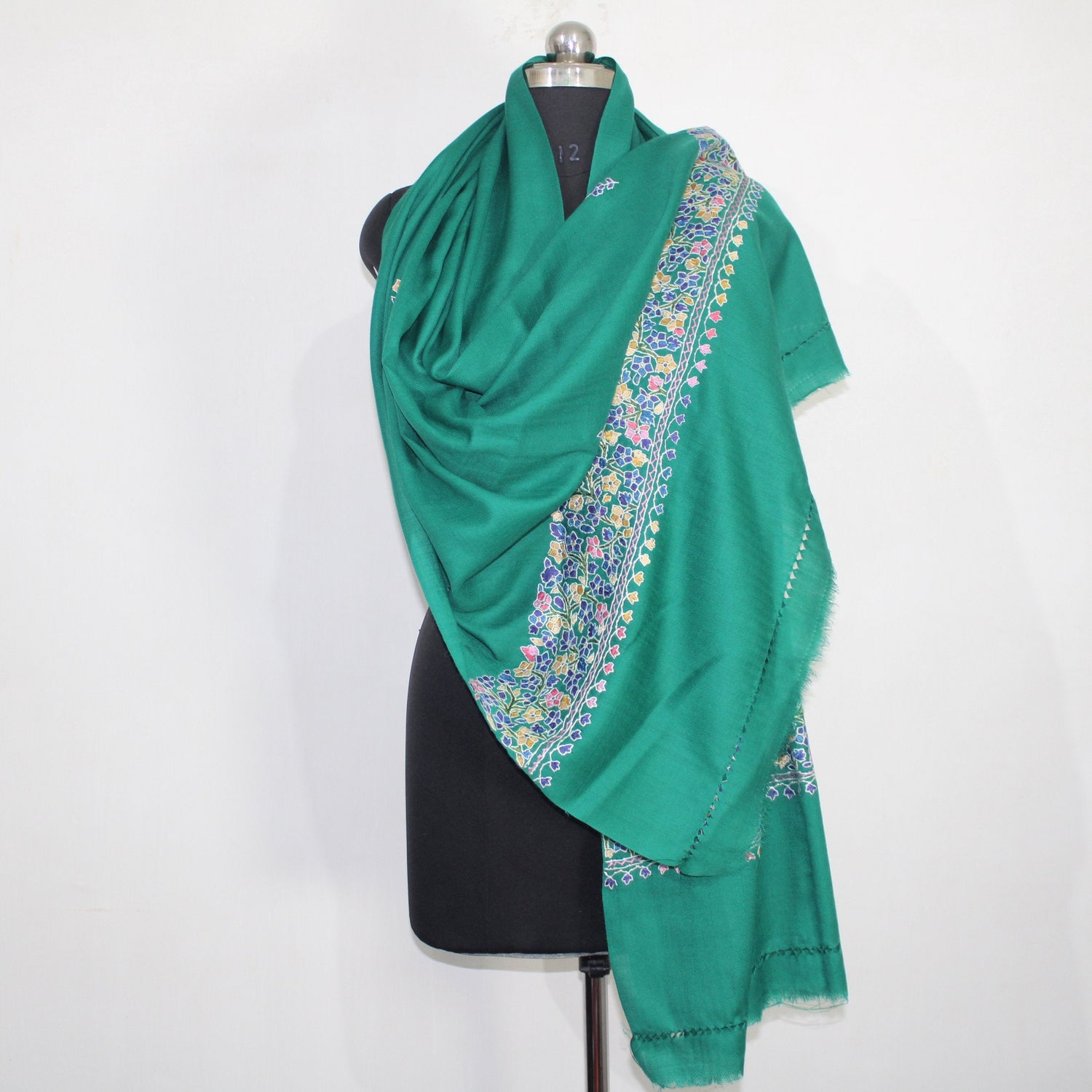 Kashmiri paper mache Embroidery Scarf, woolen Scarf, Kashmiri Handmade Stole/Wrap, handwork stole, Green Stole, 70cm * 200cm, - BATIN