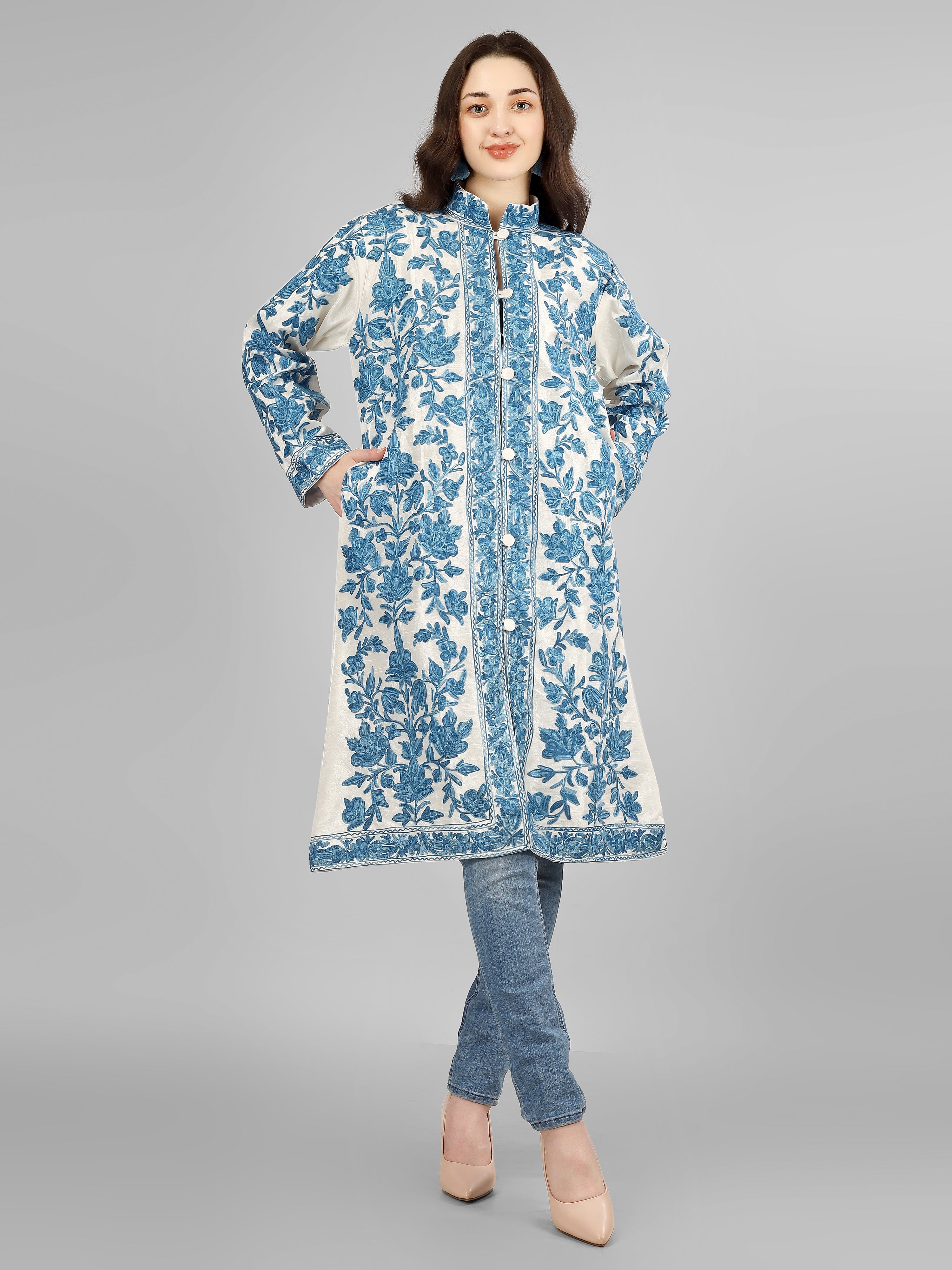 Luxurious Kashmiri Embroidered Coat: Long wool Jacket for Boho Vibes BATIN