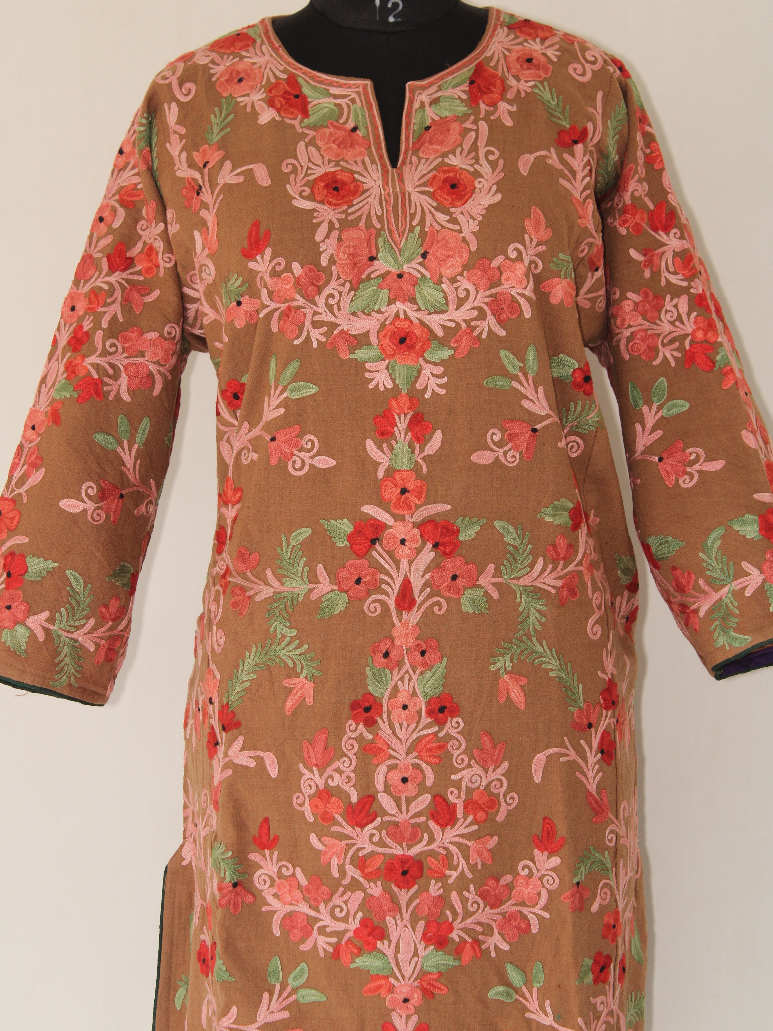 Kashmiri Pheran, Aari Embroidered Pheran, Women Tunics, Indian Kurtis, Ethnic Wear, Indo Western Wear, Traditional Pheran, Woollen Kurti BATIN