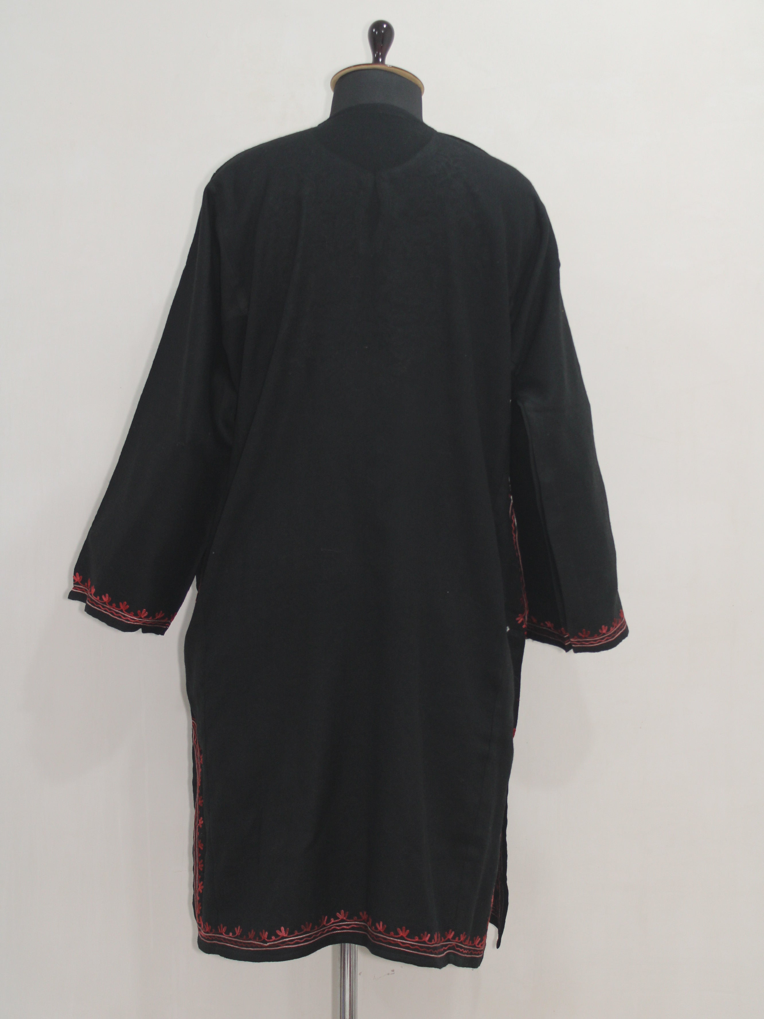 Kashmiri Pheran, Women Tunics, Indian Kurtis, Woolen Embroidered Pheran, Fine Merino Wool 42 Count (Raffal) Pheran