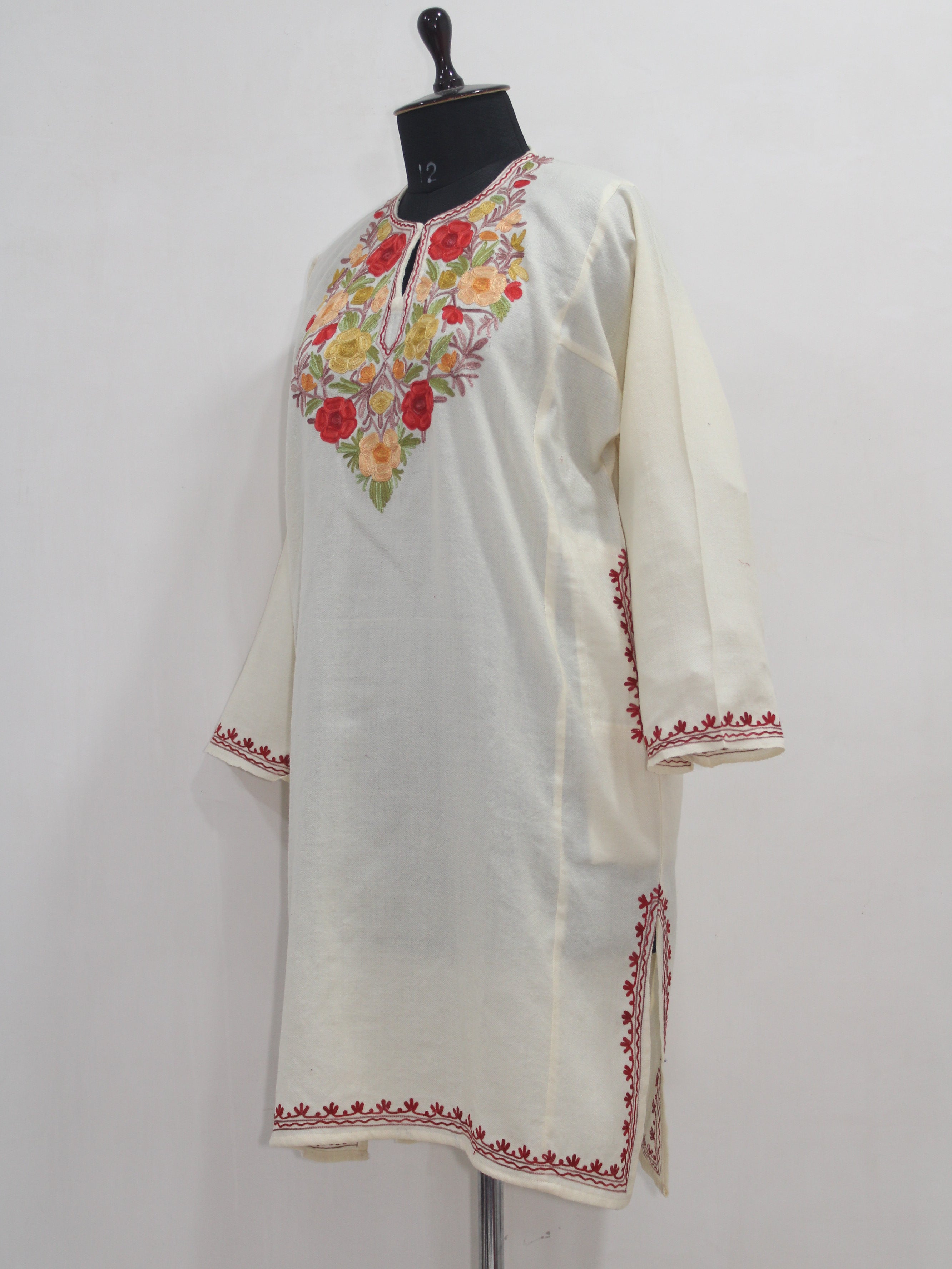 Kashmiri Pheran, Women Tunics, Indian Kurtis, Woolen Embroidered Pheran, Fine Merino Wool 42 Count (Raffal) Pheran