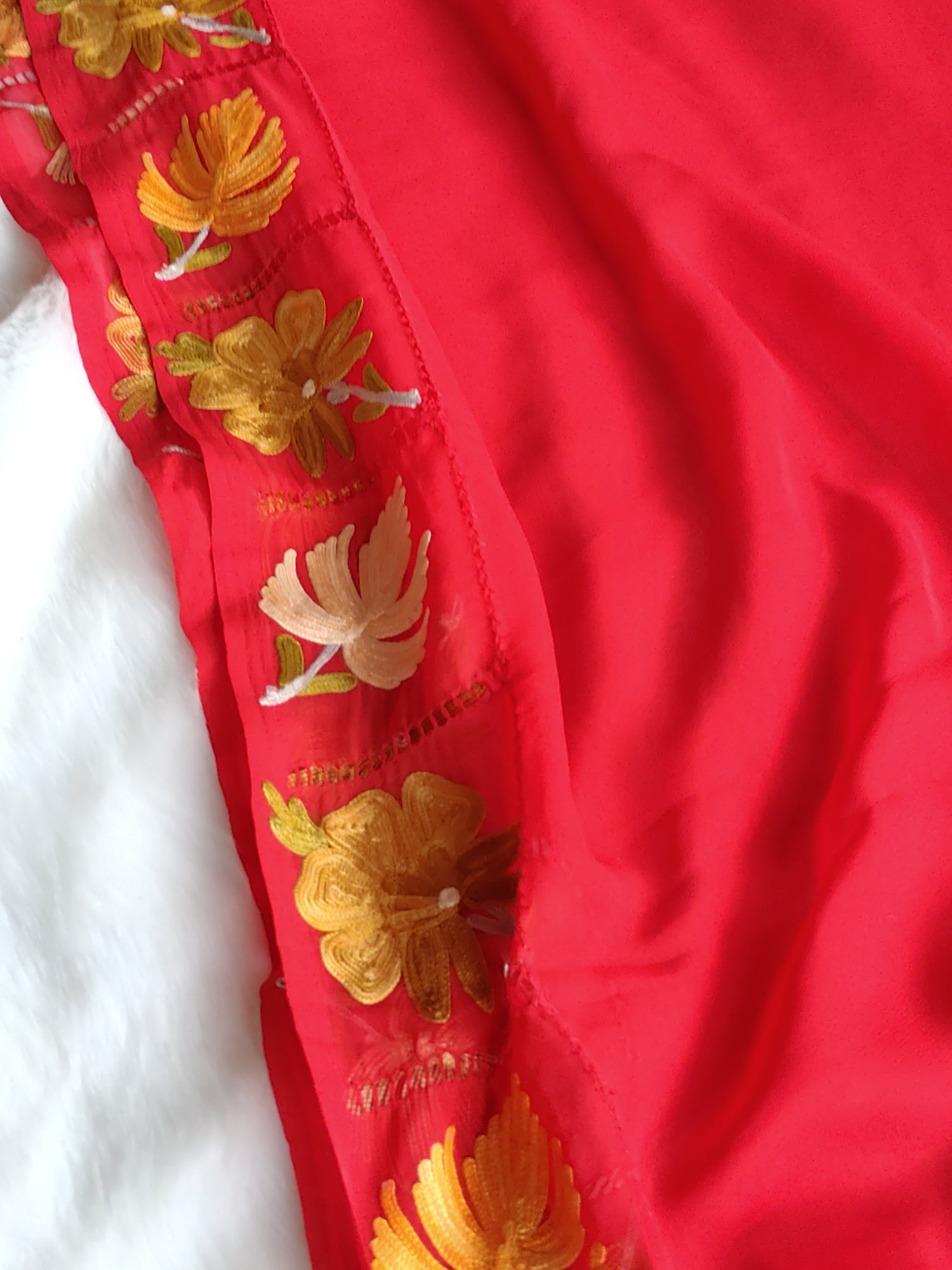 Kashmiri Embroidered Saree, Georgette Saree With Blouse, Georgette Saree, Kashmiri Sari , Indian Saree For Womens,