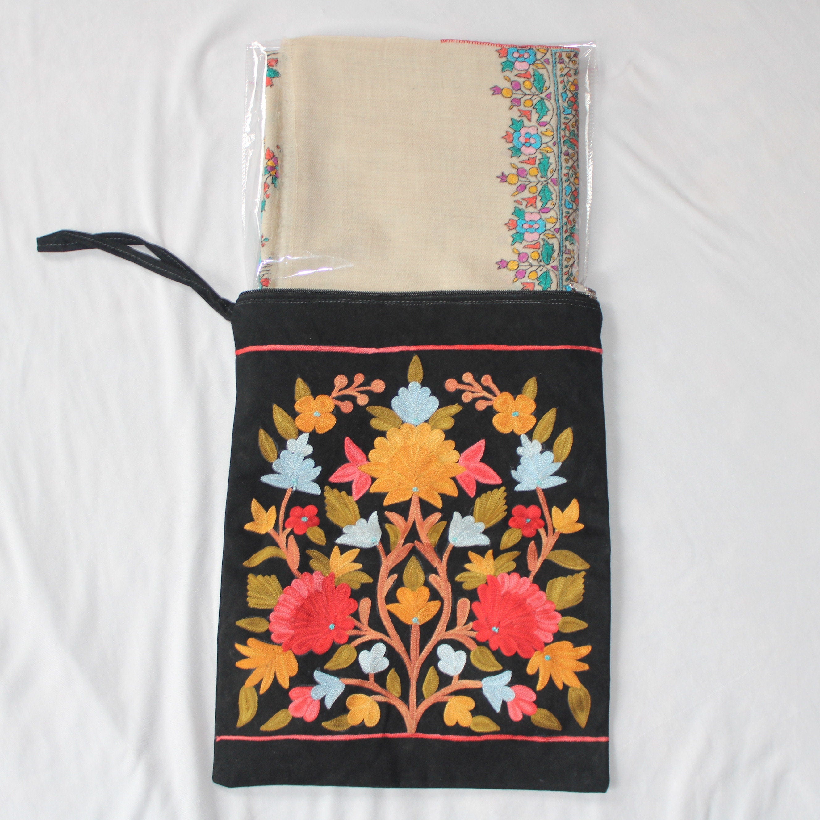 Pure Pashmina sozni handwork Embroidery Shawl, Handmade Undyed Natural White, Paper Mache Embroidery, Sozni Hand Embroidery - BATIN