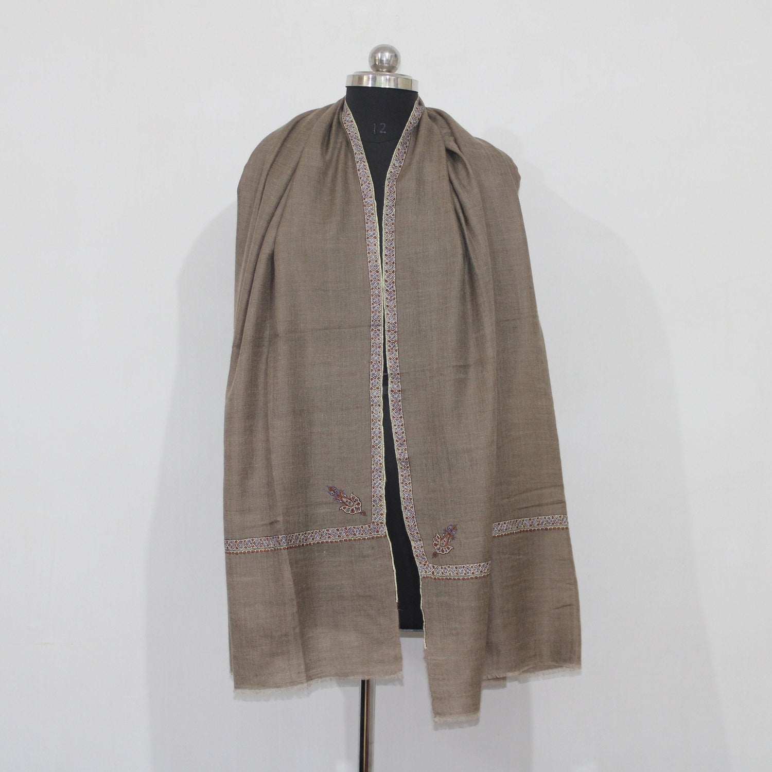 Hand Woven Pashmina Stole with Sozni Hand Embroidery, Pure Pashmina Hand Embroidered Scarf For Women - BATIN