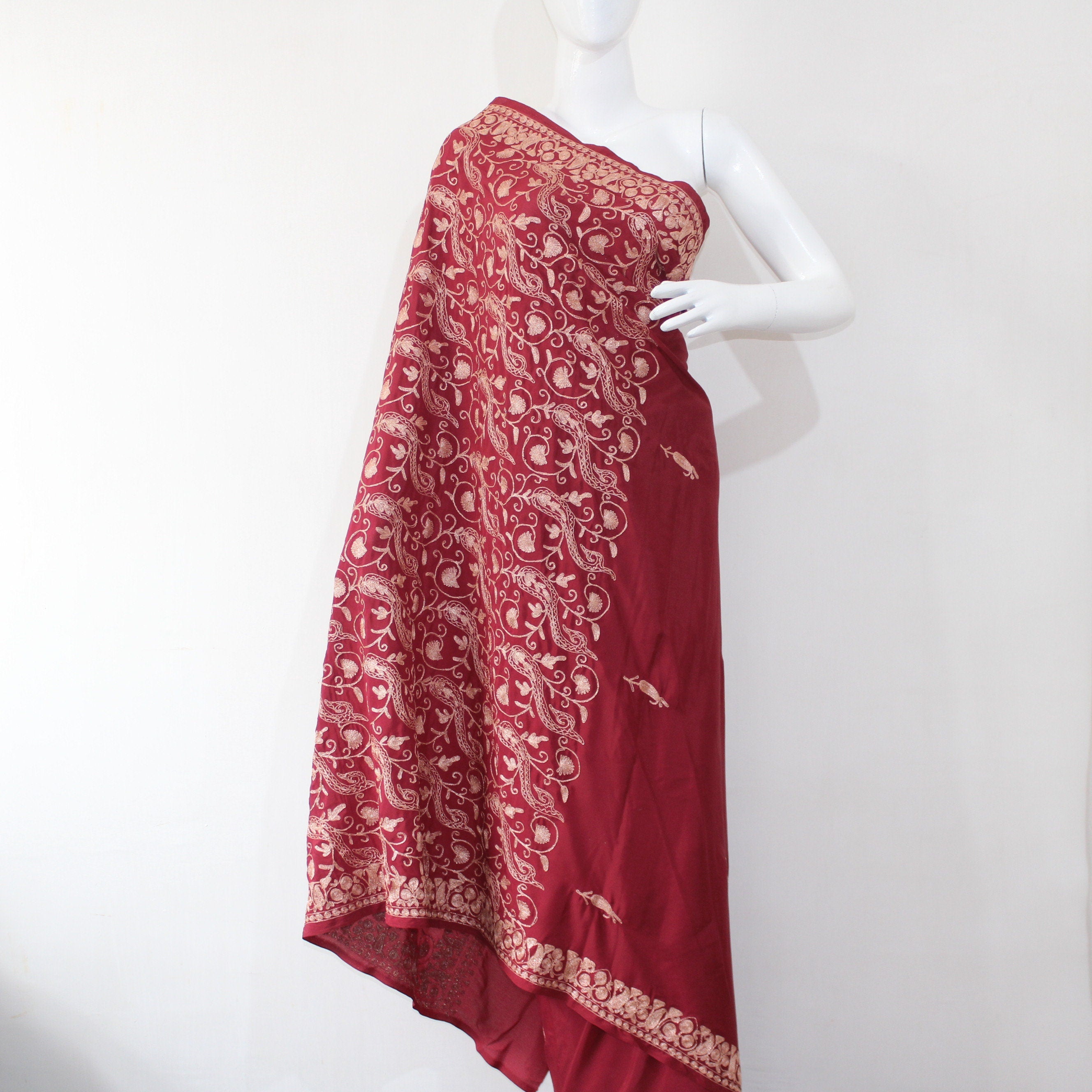 Kashmiri Saree, Embroidered Crepe Saree With Blouse, Kashmiri Sari, Indian Saree For Womens, Tilla Saree, BATIN® BATIN