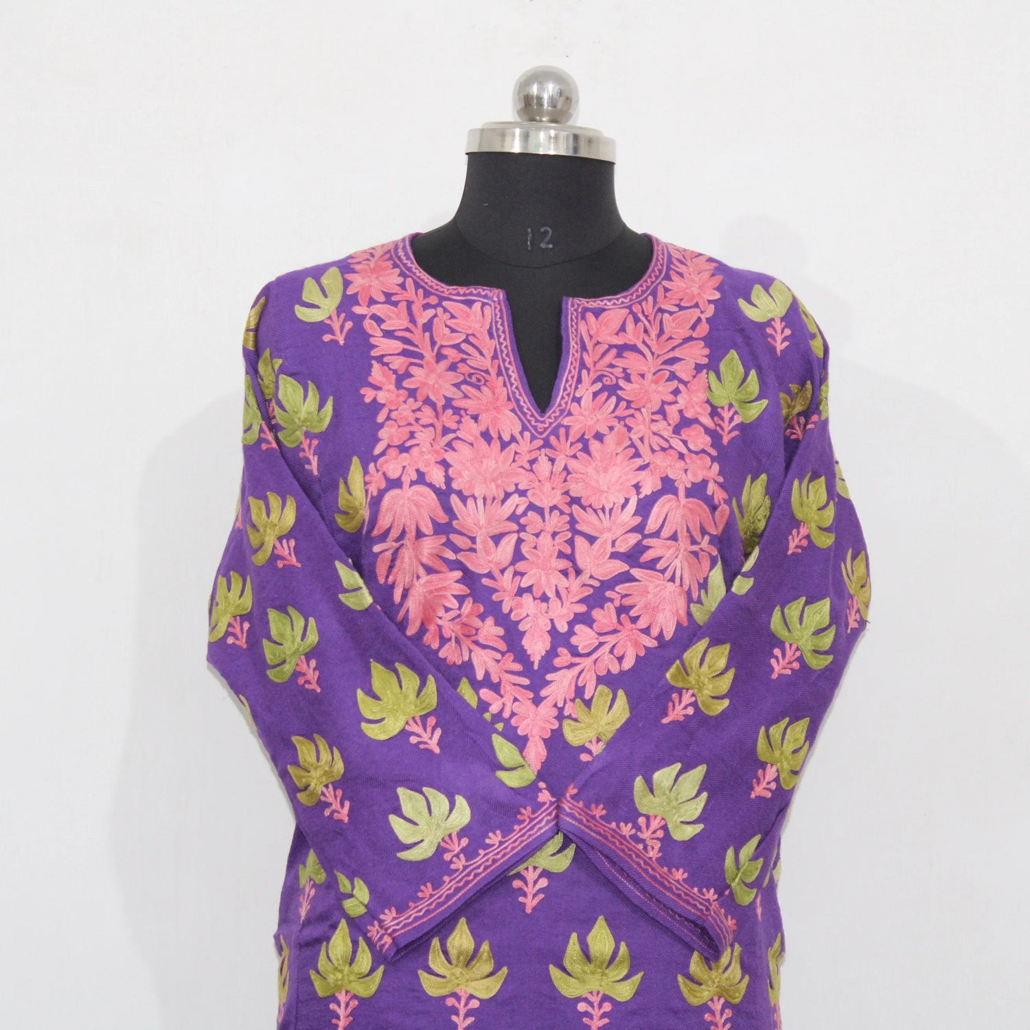 Kashmiri Pheran, Aari Embroidered Pheran, Women Tunics,Indian Kurtis,Ethnic Wear, Vintage Kurta,Indo Western Wear,Traditional Pheran, BATIN® BATIN