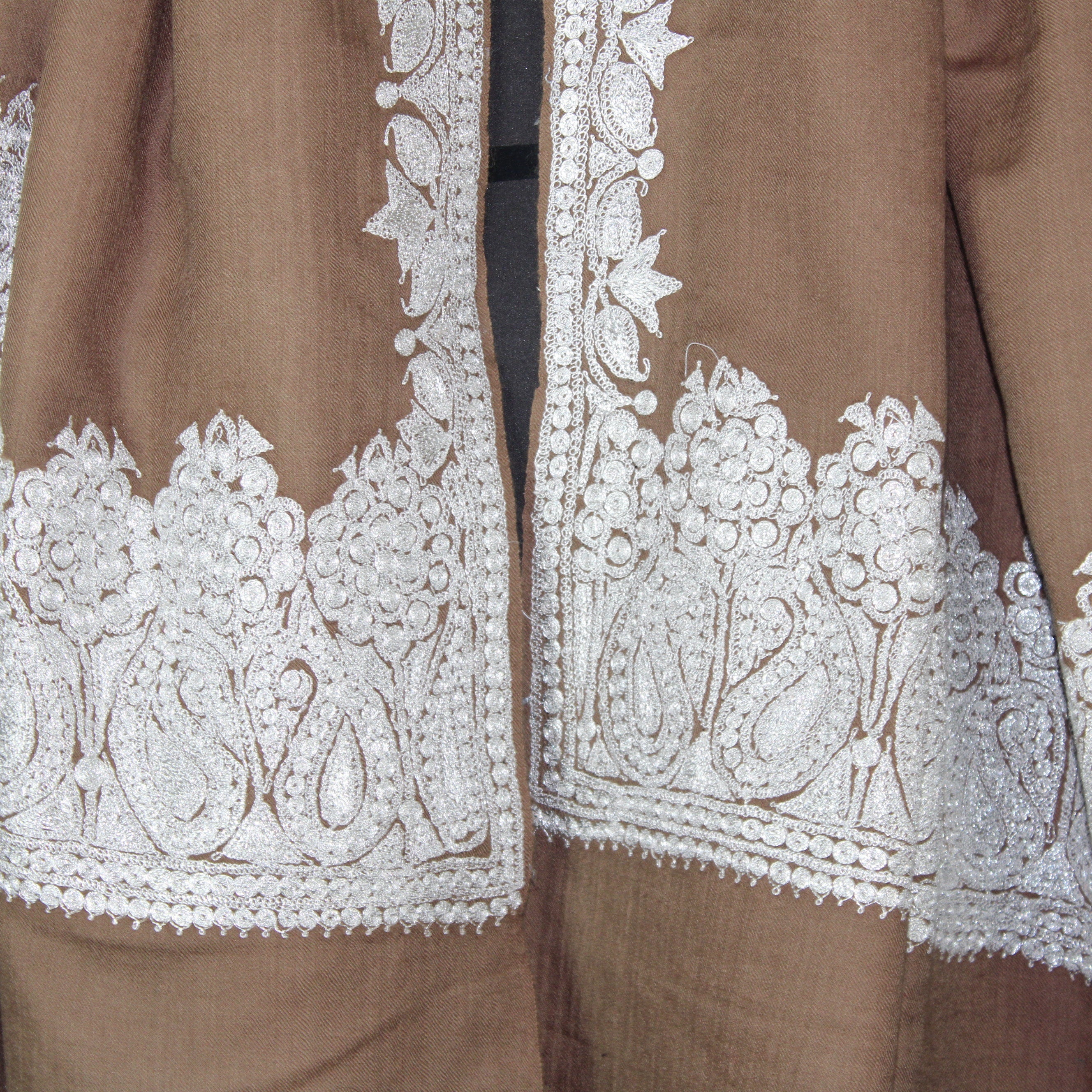Kashmiri Merino Wool Shawl: Beige Tilla Embroidery BATIN