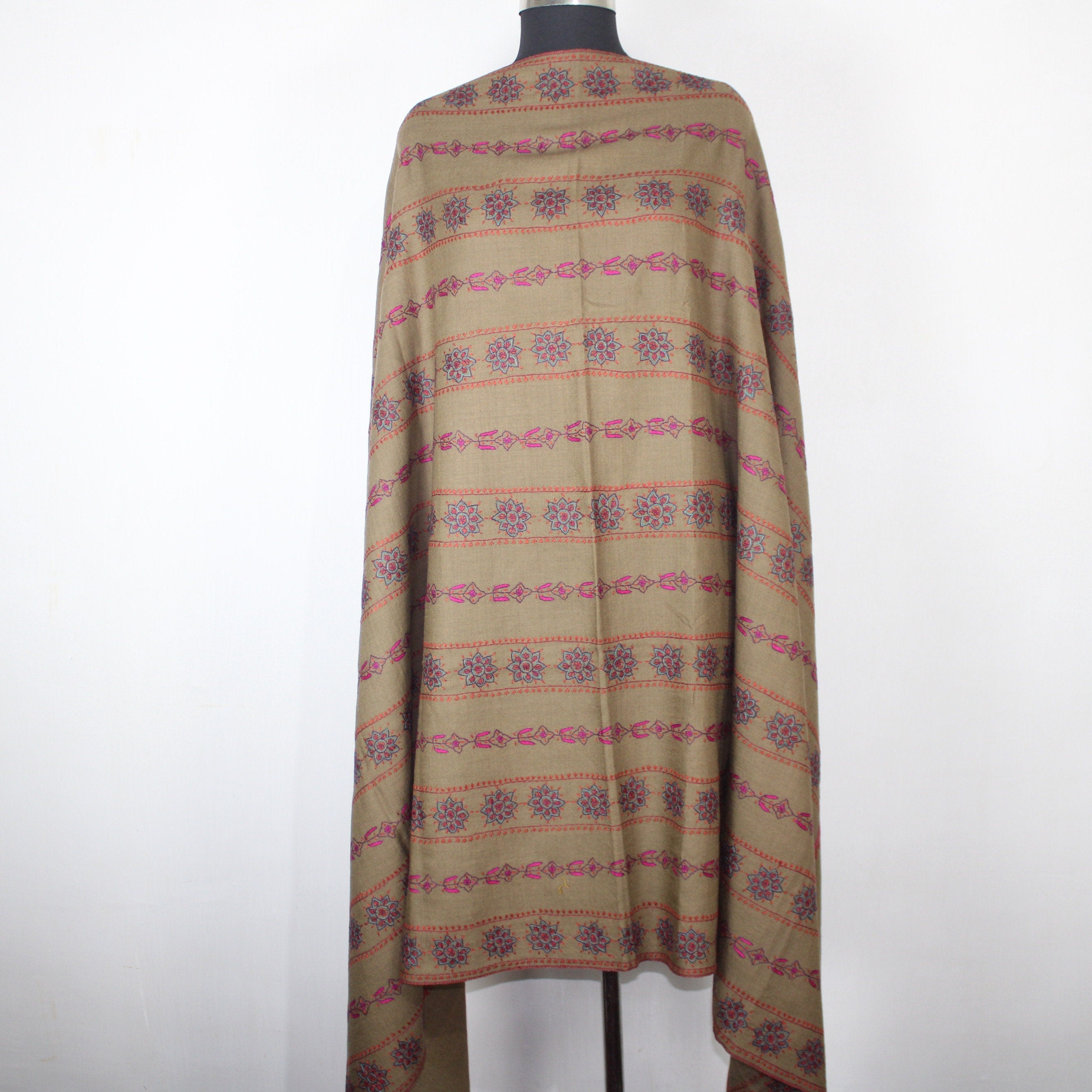Handmade Merino Wool Shawl: Sozni Embroidery Kashmiri Wrap BATIN