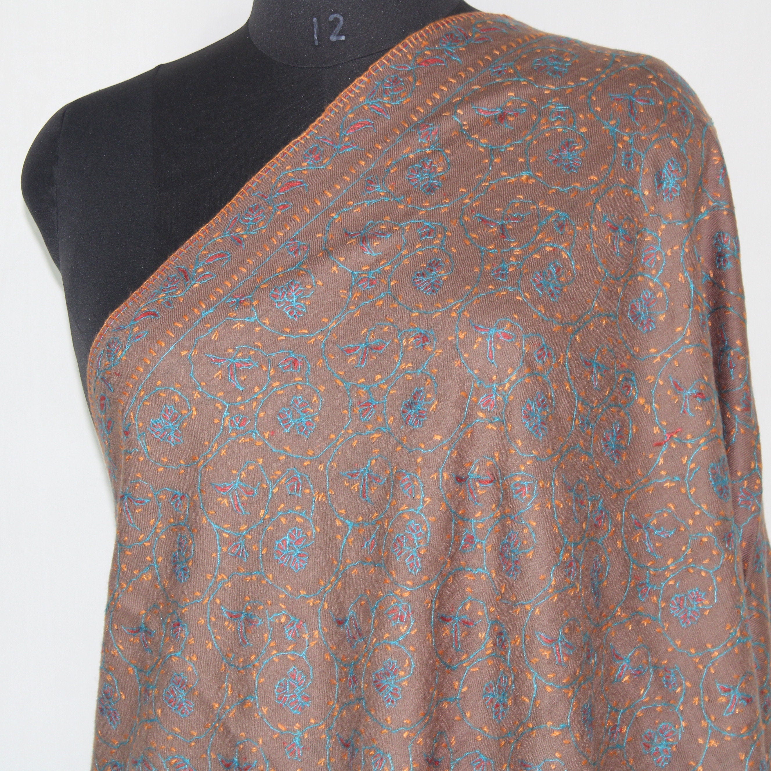 Kashmiri Sozni Embroidered Merino Wool Shawl: Beige Jaaldar Wrap BATIN
