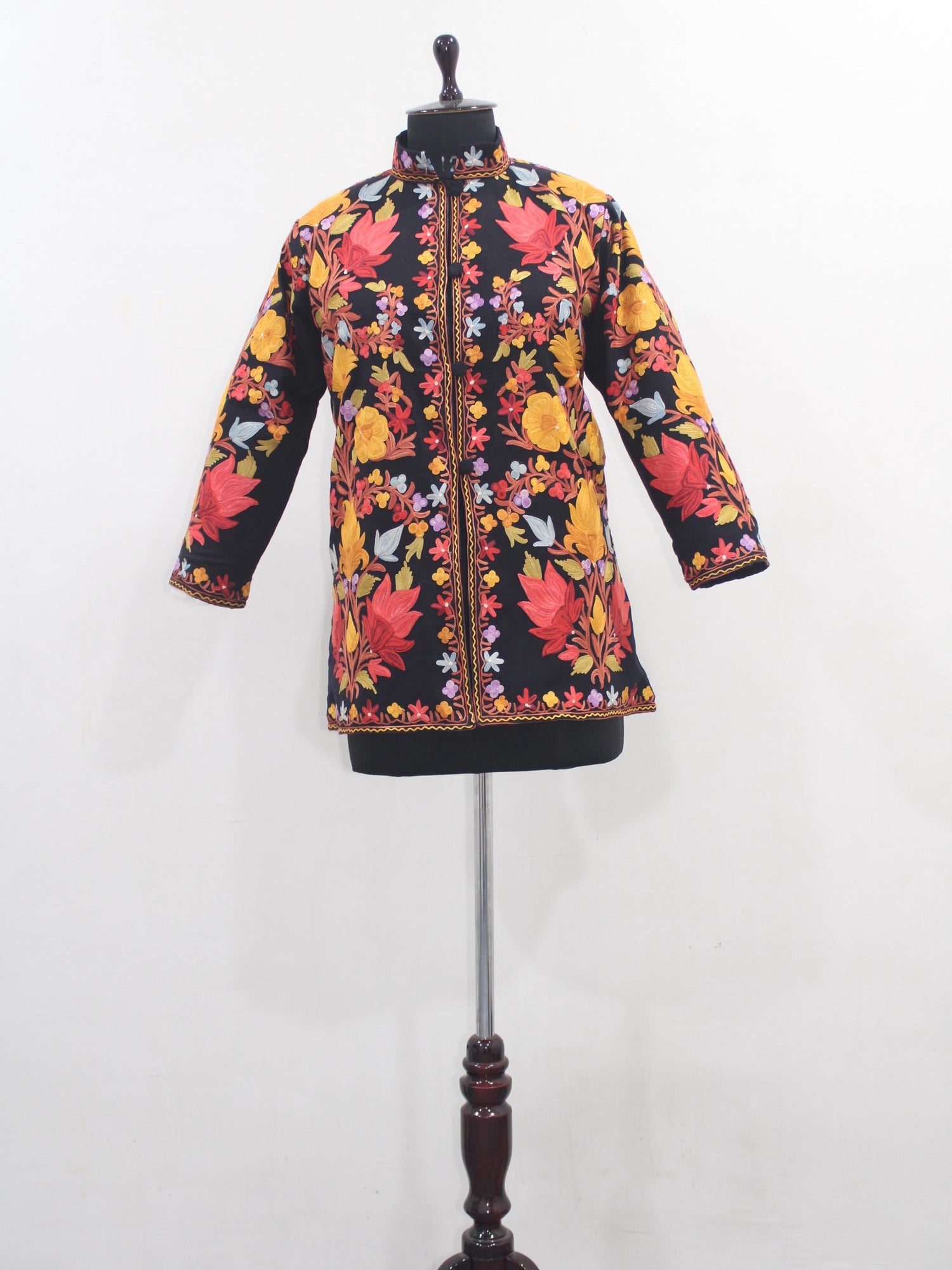 Kashmiri Aari Embroidered Floral Woolen Jacket BATIN