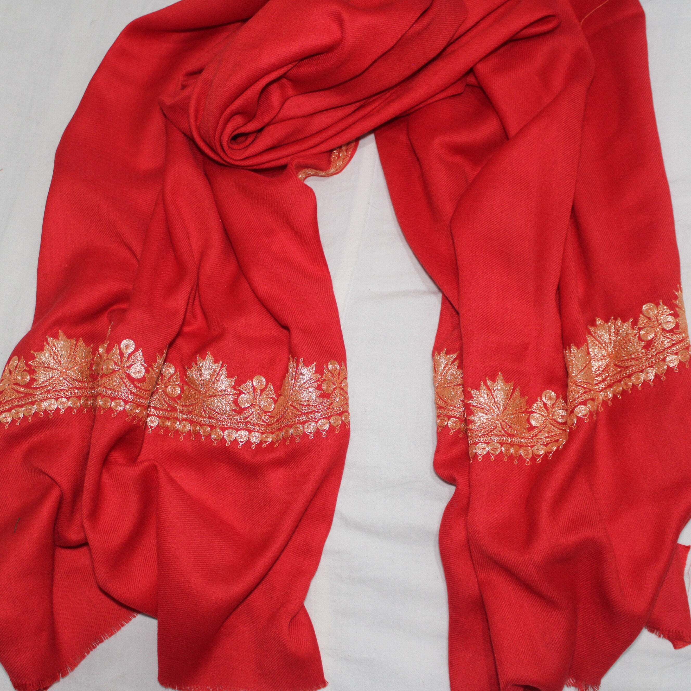 Kashmiri Tilla Embroidery Scarf, Merino Wool Wrap, Winter Scarf, Kashmiri Handmade Shawl/Wrap, Tilla Stole,