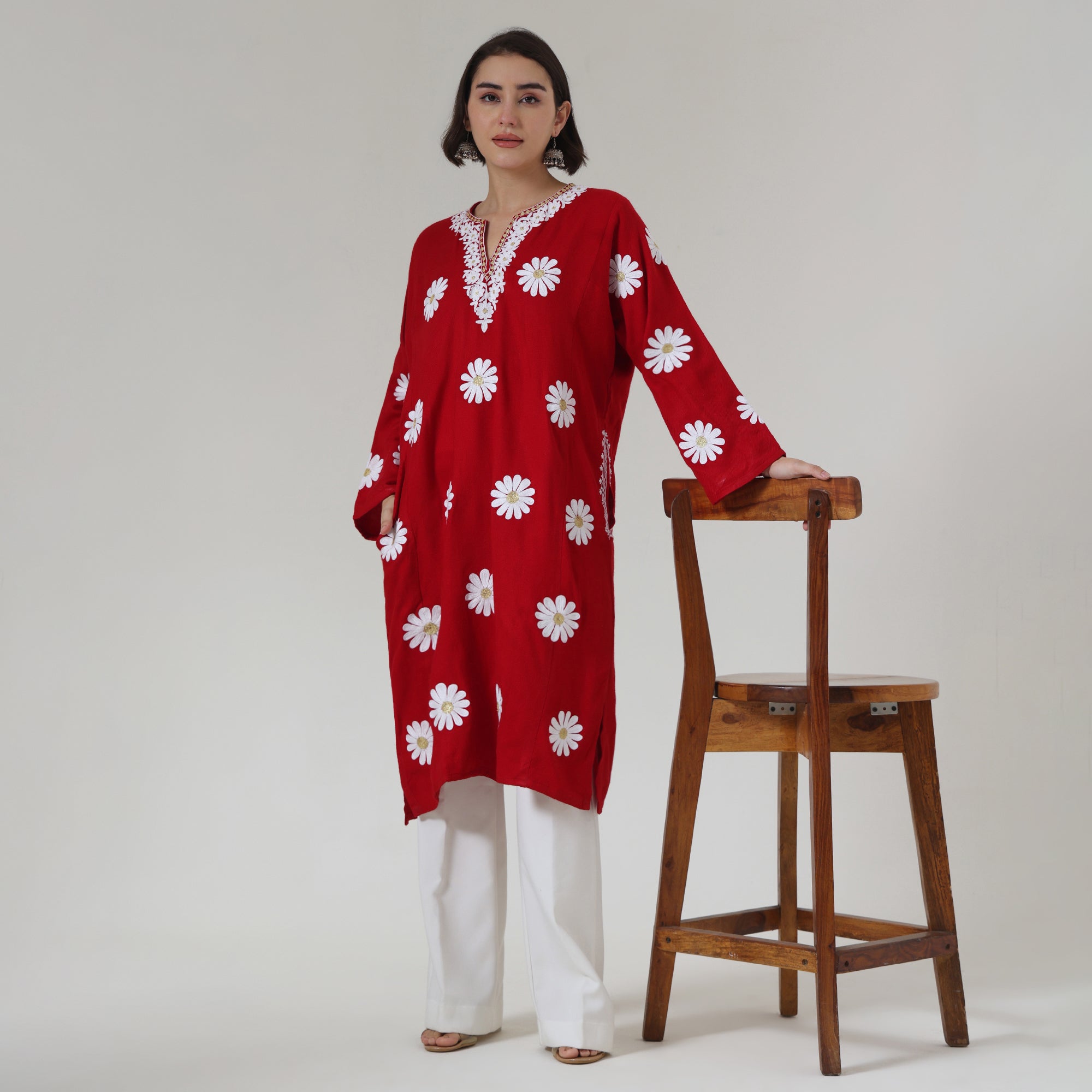 Kashmiri Aari Embroidered Pheran - Traditional Woolen Winter Kurta For Women