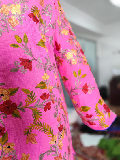 Kashmiri Pheran, Aari Embroidered Pheran, Women Tunics, Indian Kurtis, Ethnic Wear, Indo Western Wear, Traditional Pheran, Woollen Kurti