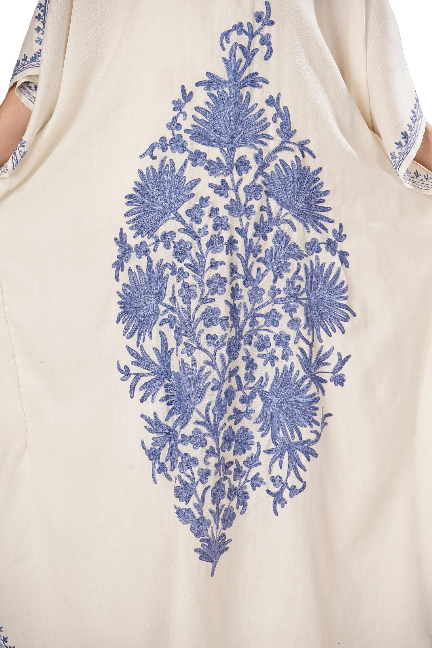 Luxurious Kashmiri Embroidered Women&