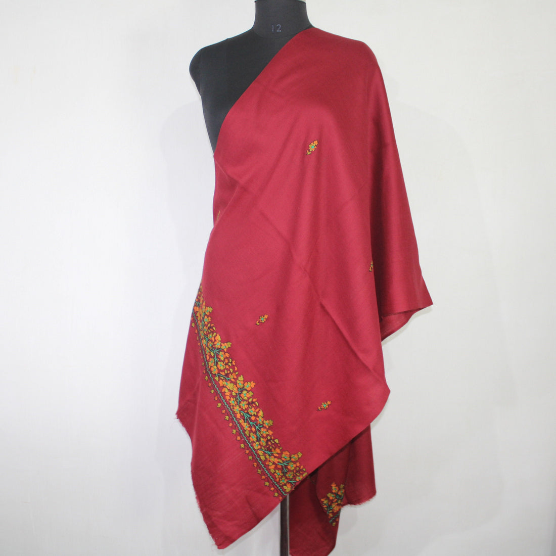 Kashmiri paper mache Embroidery Scarf, woolen Scarf, Kashmiri Handmade Stole/Wrap, handwork stole, maroon Stole, 70cm * 200cm,