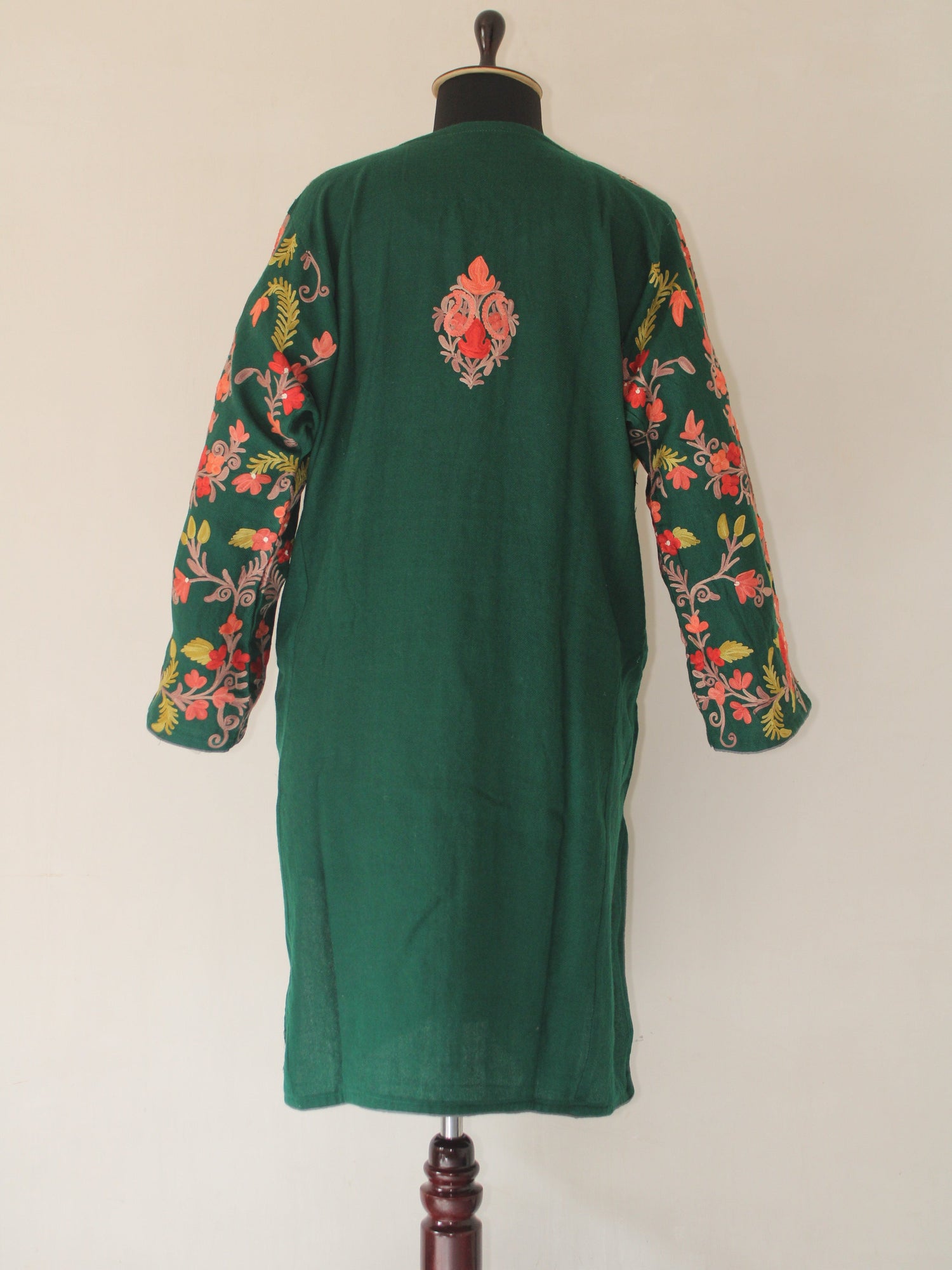 Kashmiri Pheran, Aari Embroidered Pheran, Women Tunics, Indian Kurtis, Ethnic Wear, Indo Western Wear, Traditional Pheran, Woollen Kurti BATIN