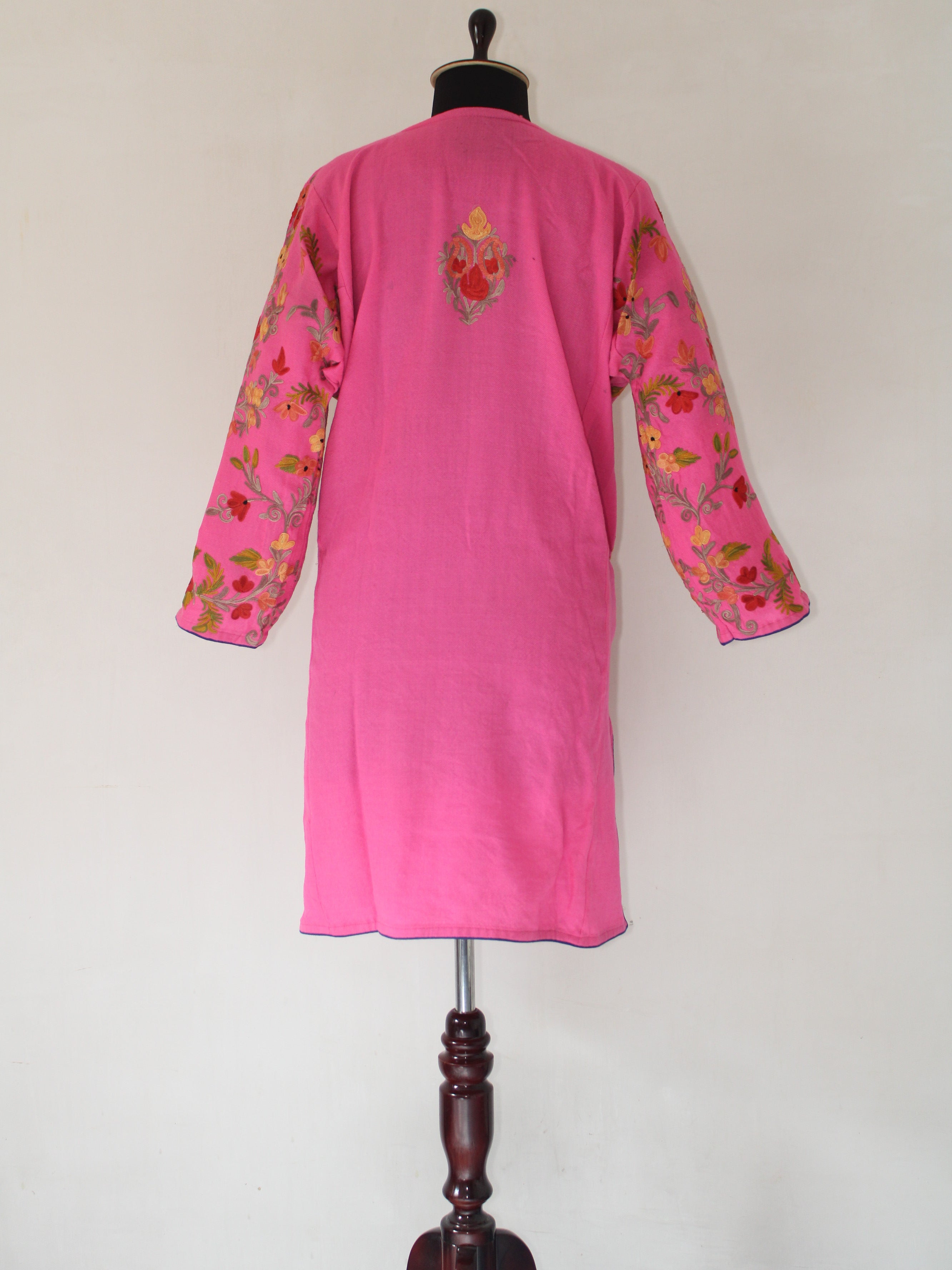 Kashmiri Pheran, Aari Embroidered Pheran, Women Tunics, Indian Kurtis, Ethnic Wear, Indo Western Wear, Traditional Pheran, Woollen Kurti BATIN