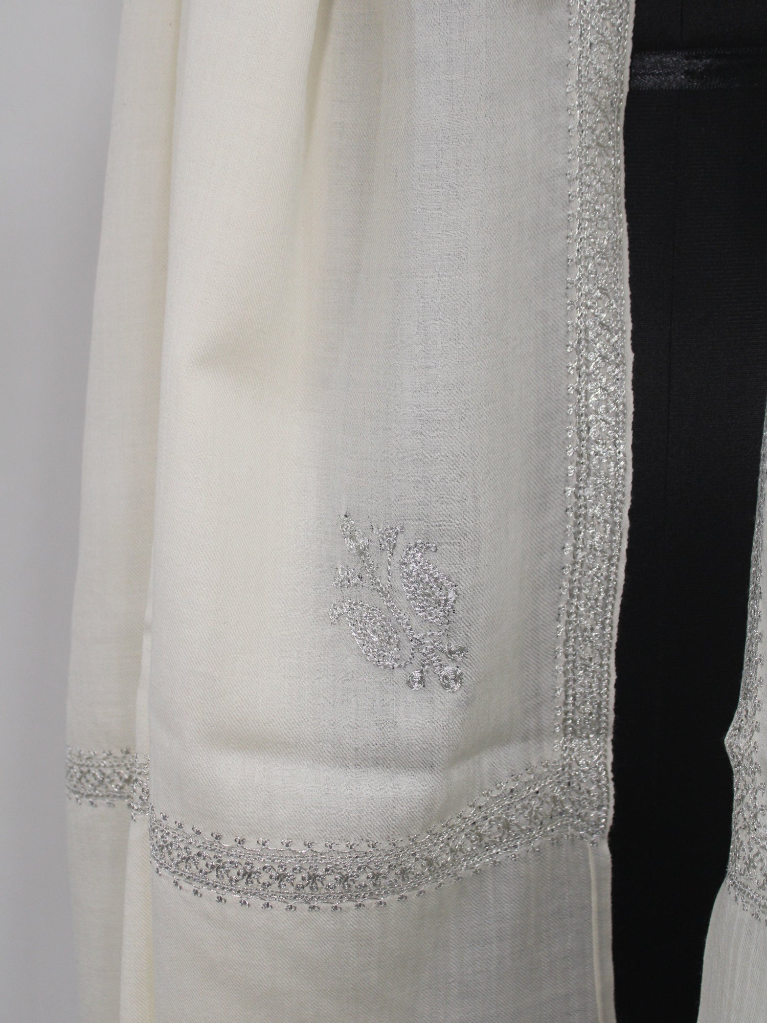 Silver Tilla Hand Embroidered Indian Purewool Stole, Kashmiri Handmade White Scarf - BATIN