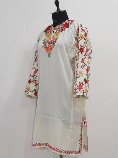 Kashmiri Pheran, Floral Embroidered Woolen Pheran, Women Tunics, Indian Kurtis, Fine Merino Wool 42 Count (Raffal) Poshkar Naaldhar/jaaldhar Pheran