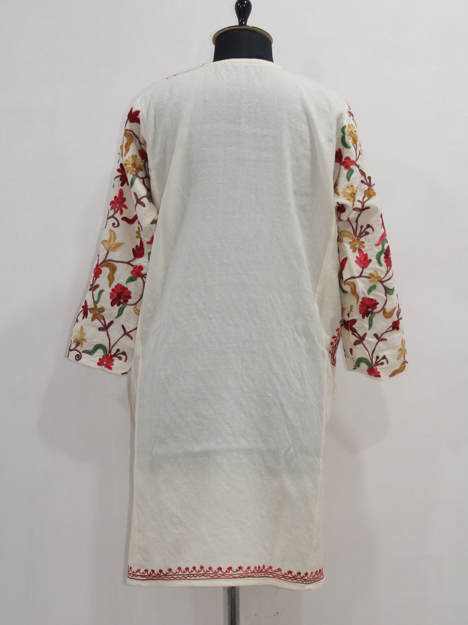 Kashmiri Pheran, Floral Embroidered Woolen Pheran, Women Tunics, Indian Kurtis, Fine Merino Wool 42 Count (Raffal) Poshkar Naaldhar/jaaldhar Pheran