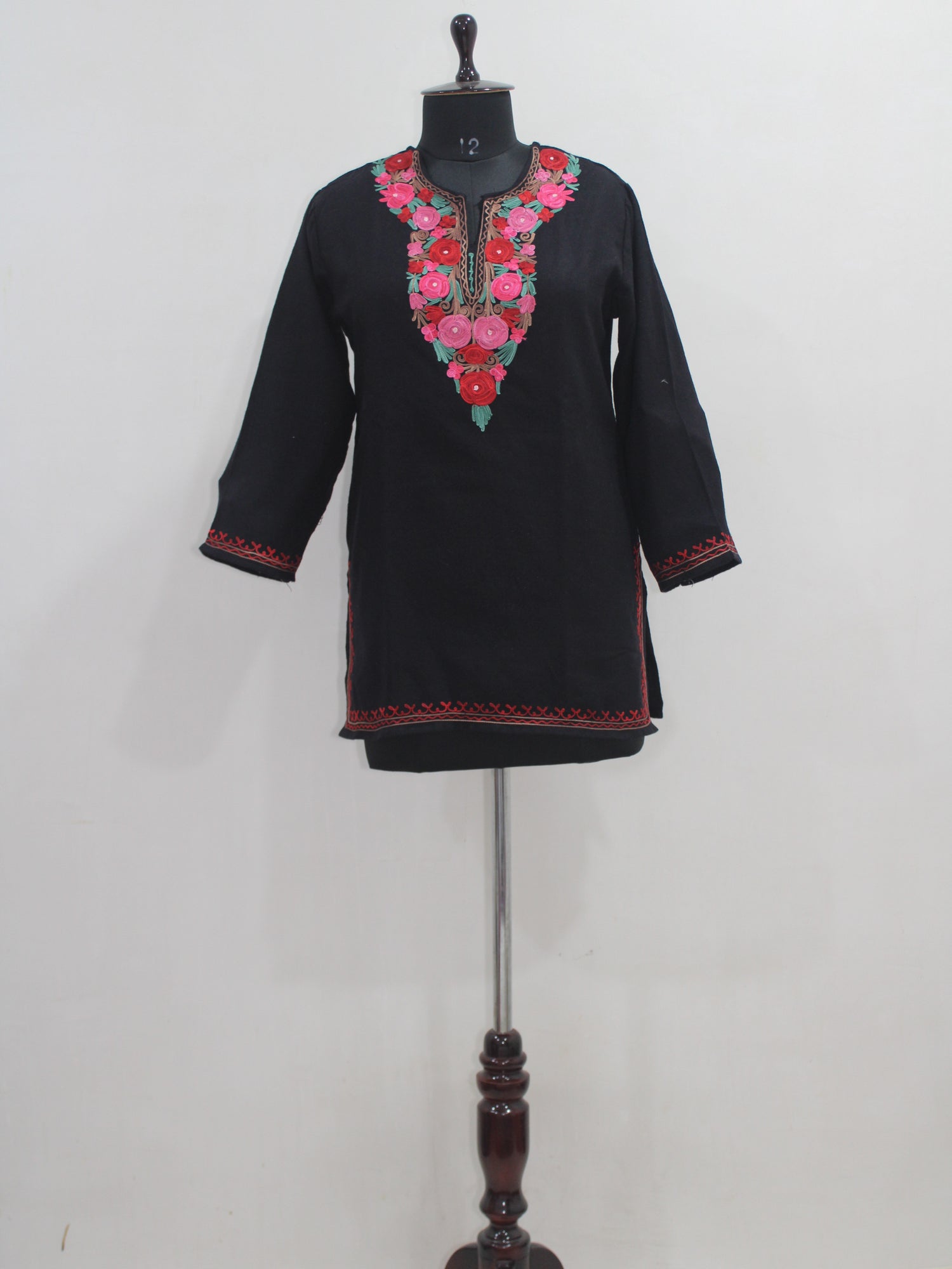Kashmiri Aari Embroidery Straight Women&