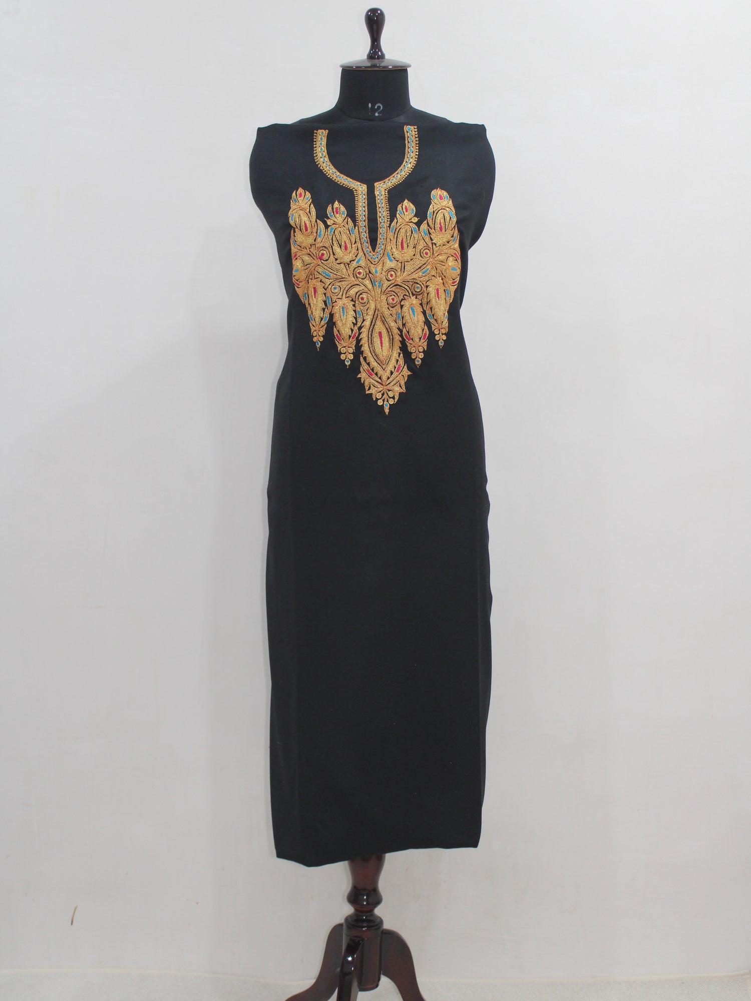 Kashmiri Tilla Embroidered Unstitched Woolen Suit For Women With Stole