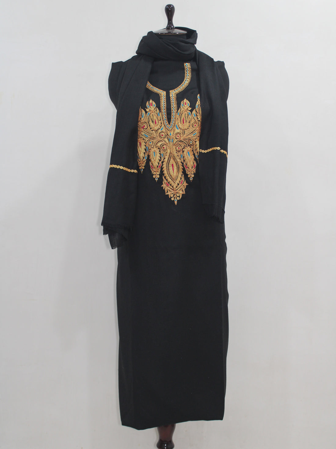 Kashmiri Tilla Embroidered Unstitched Woolen Suit For Women With Stole