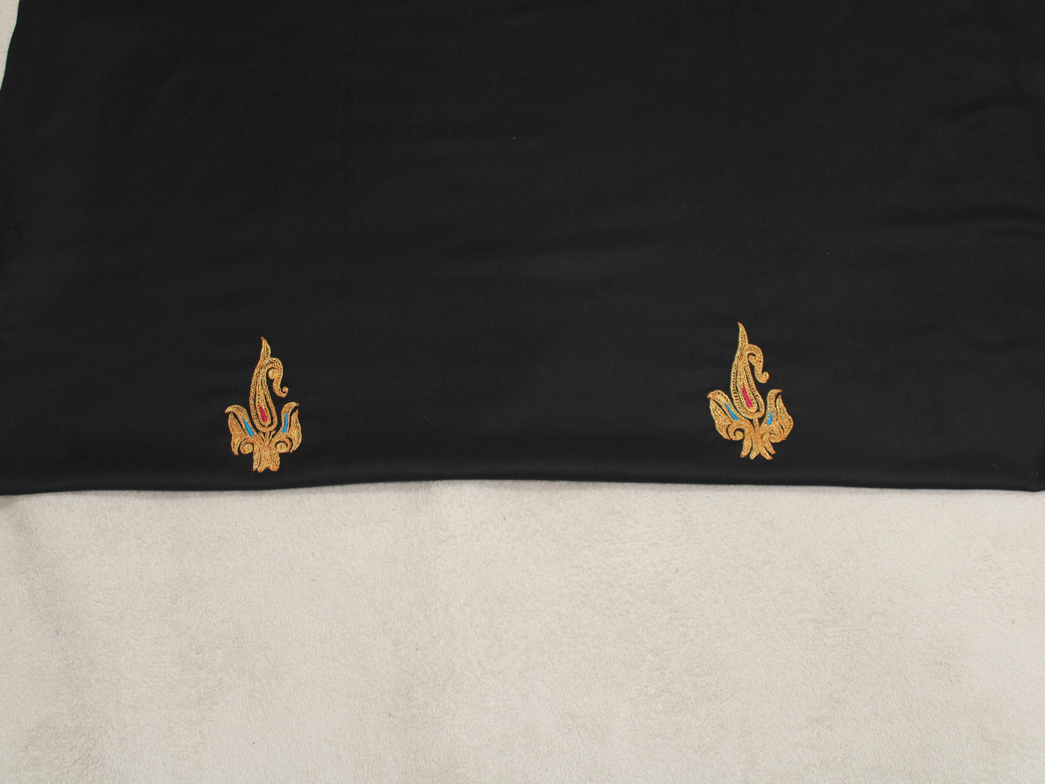 Kashmiri Tilla Embroidered Unstitched Woolen Suit For Women With Stole