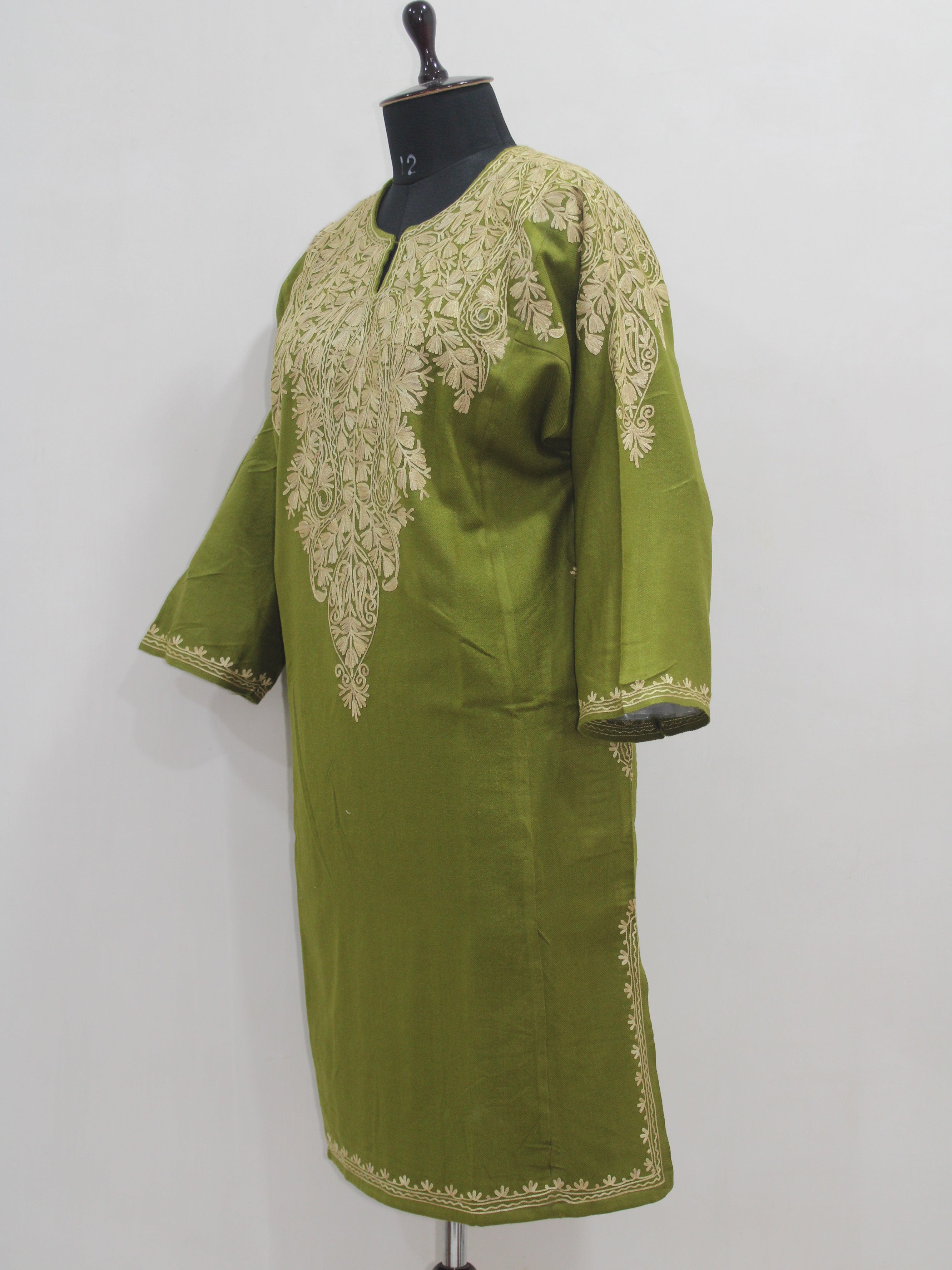 Kashmiri Aari Embroidered Woolen Pheran, Loose Fit Kurta for Women, Paisley Front Back Design