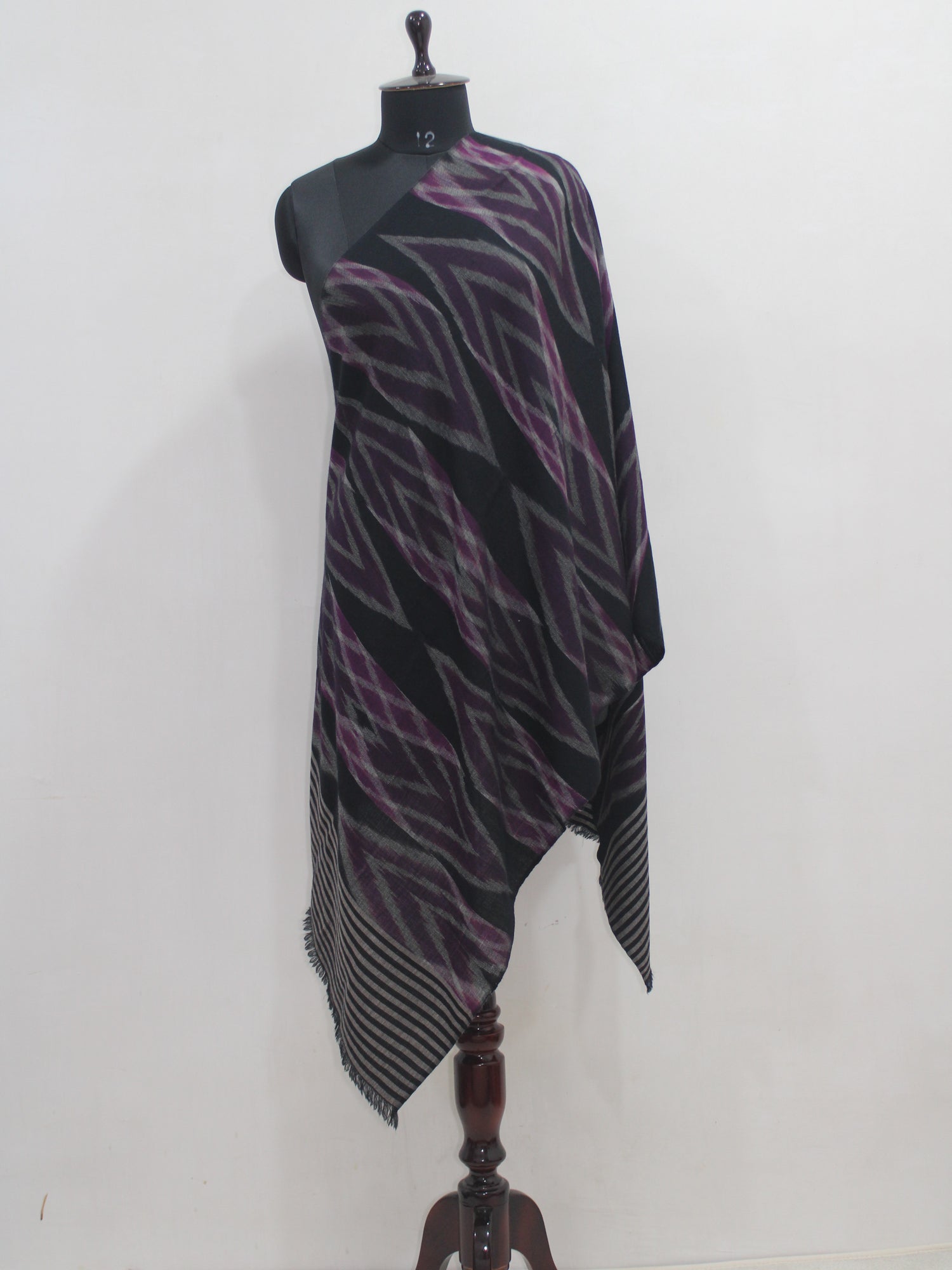 Pure Pashmina Handwoven Ikat Stole / Scarf