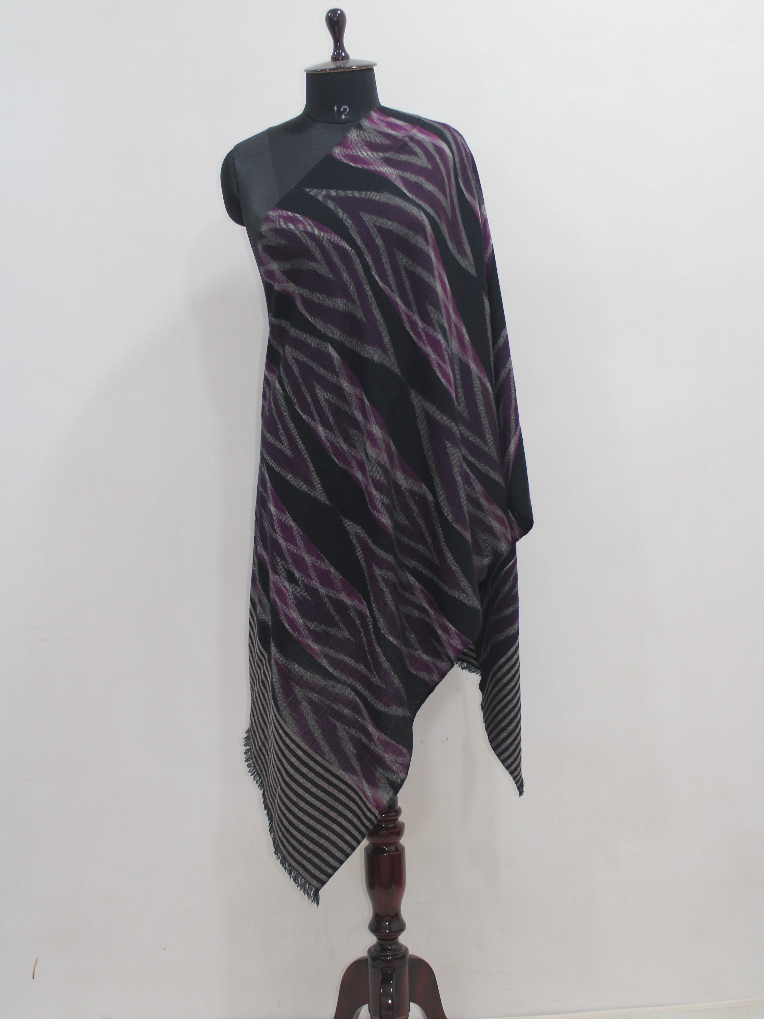Pure Pashmina Handwoven Ikat Stole / Scarf