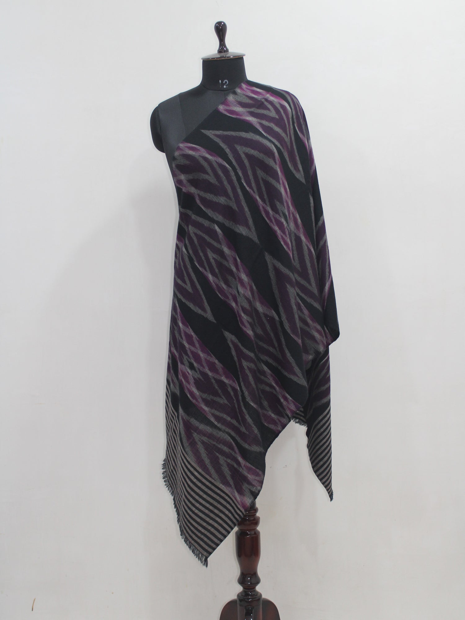 Pure Pashmina Handwoven Ikat Stole / Scarf