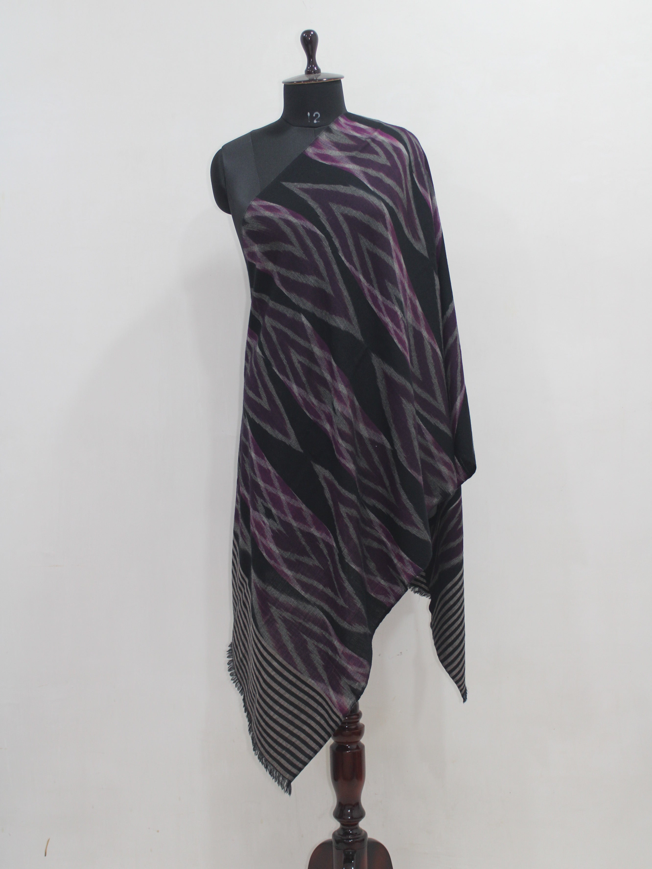 Pure Pashmina Handwoven Ikat Stole / Scarf