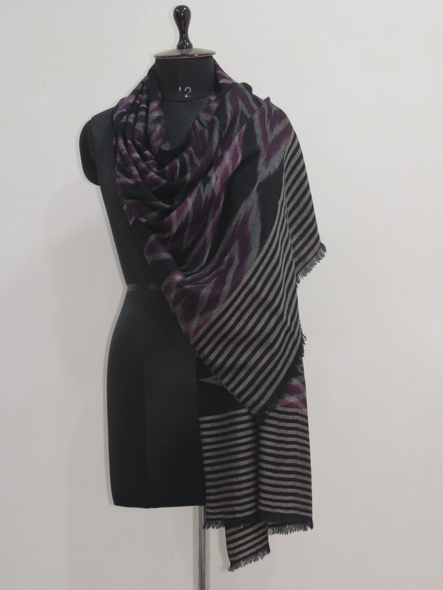 Pure Pashmina Handwoven Ikat Stole / Scarf