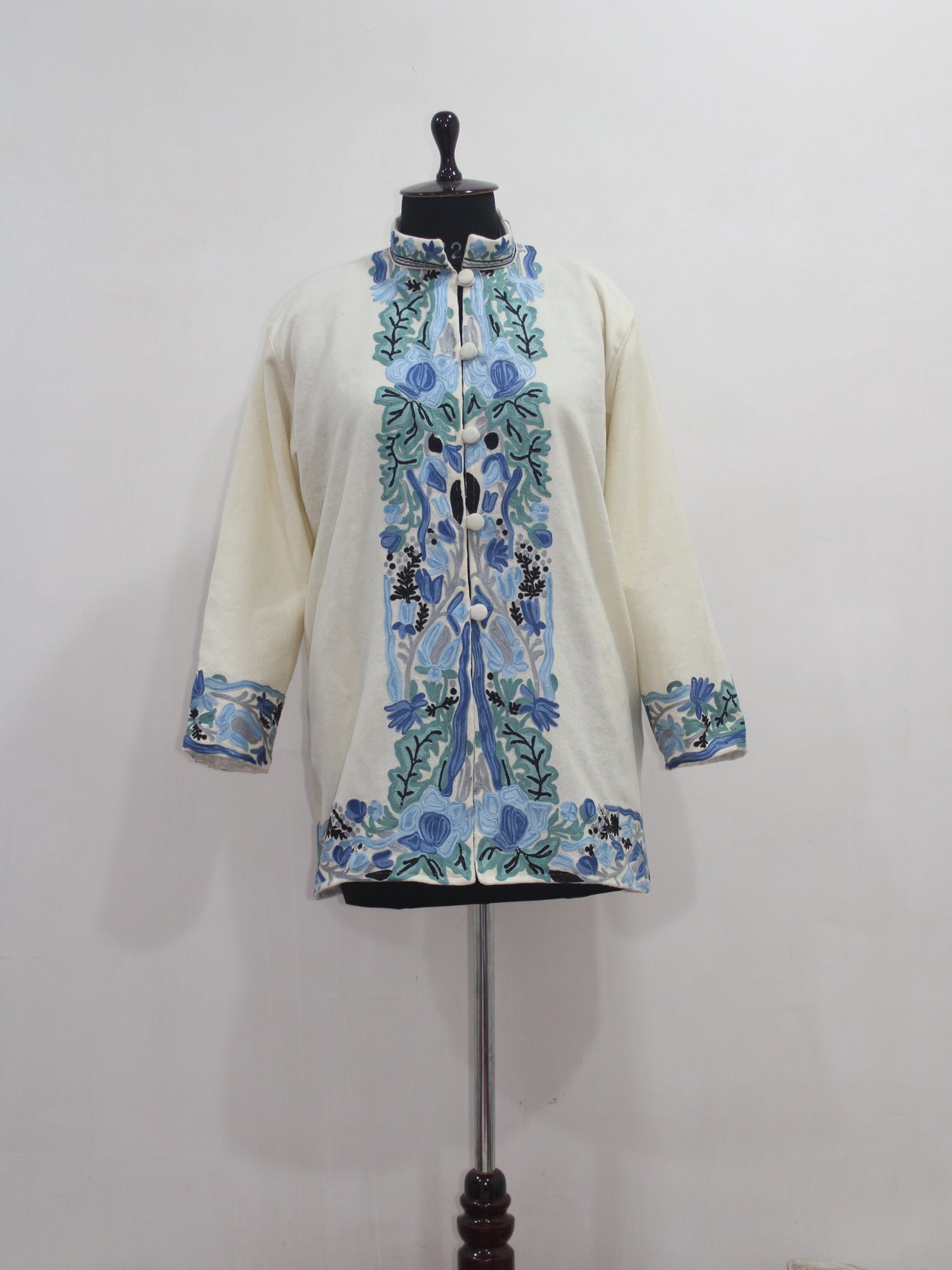 Kashmiri Aari Embroidered Floral Woolen Jacket For Women