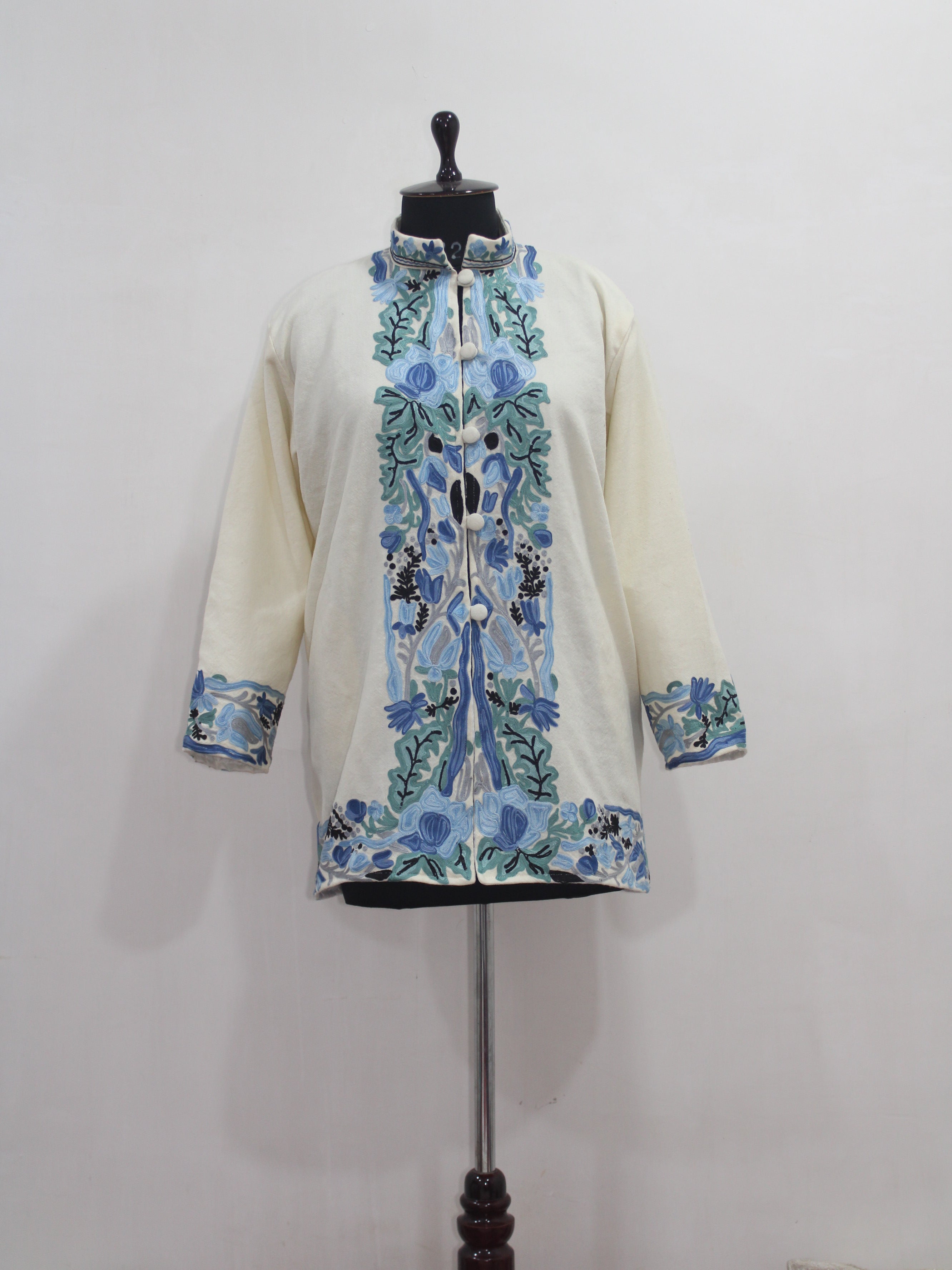 Kashmiri Aari Embroidered Floral Woolen Jacket For Women