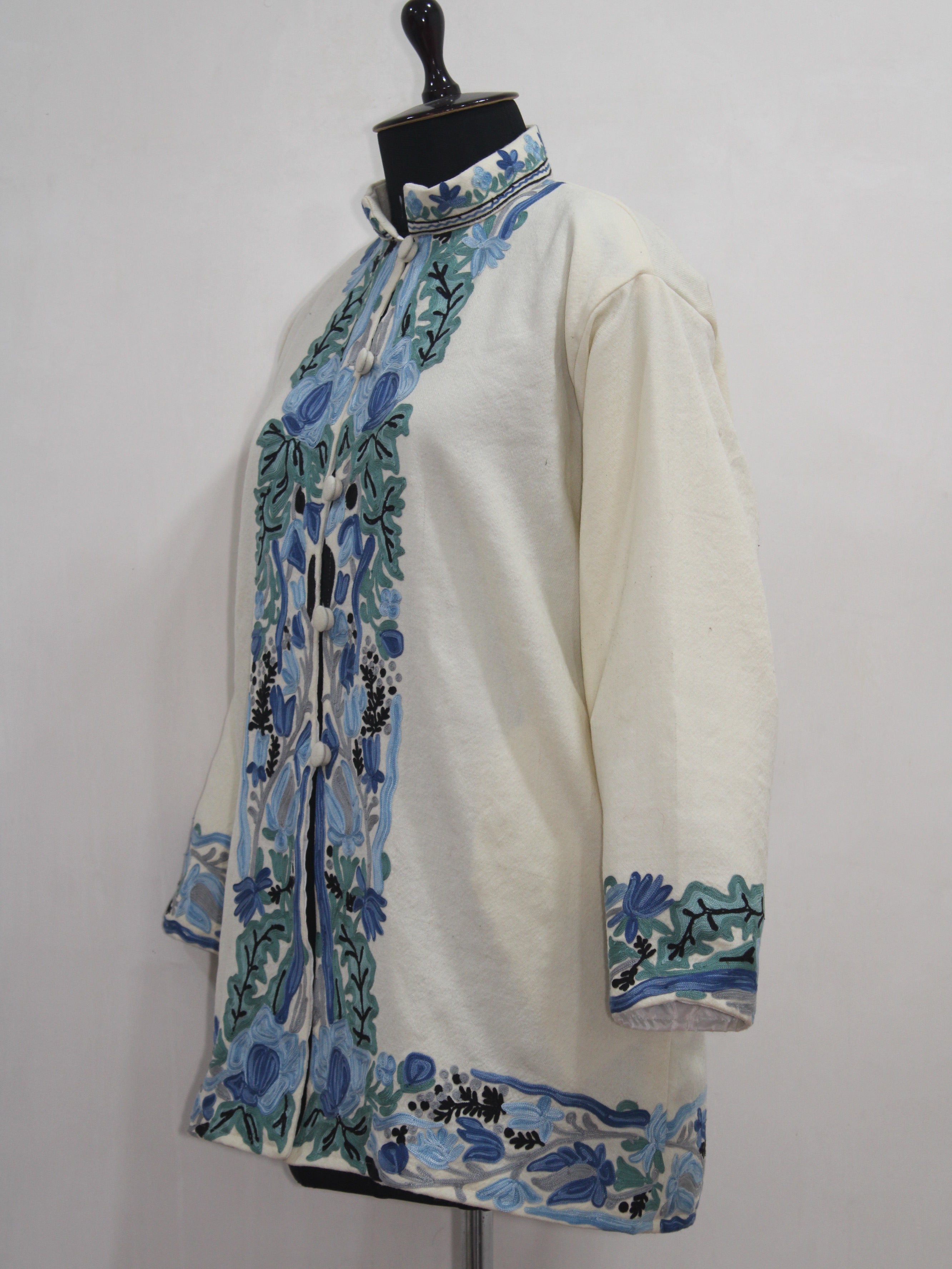 Kashmiri Aari Embroidered Floral Woolen Jacket For Women
