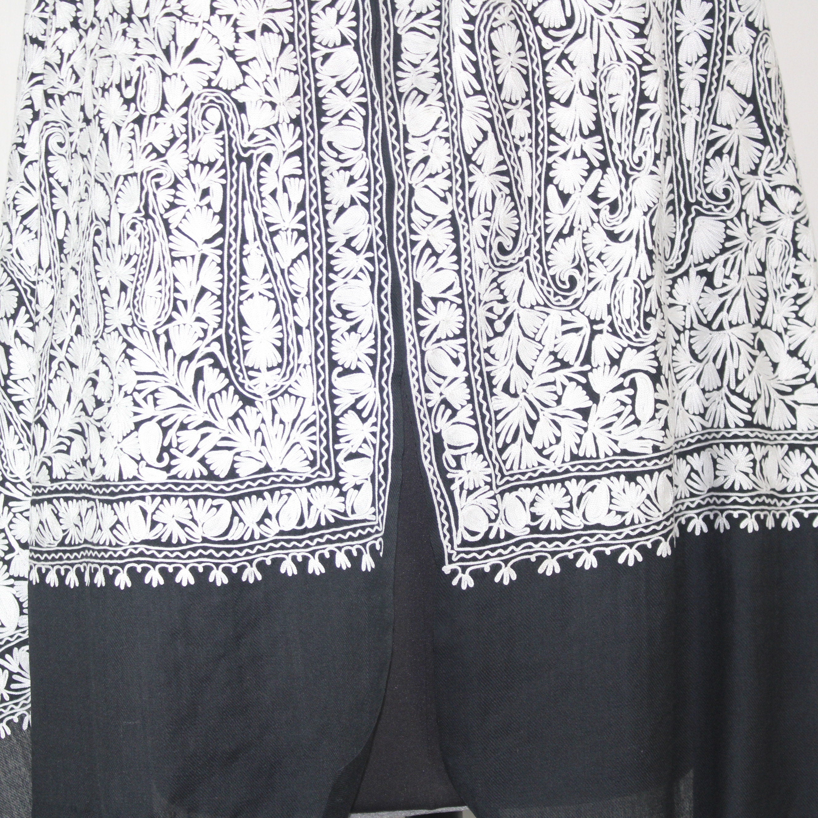 Kashmiri Stole, Fine Merino Wool Aari Embroidered Kashmiri Stole, Handmade Stole, Woolen Scarf, Embroidered Wraps, Black Scarf,
