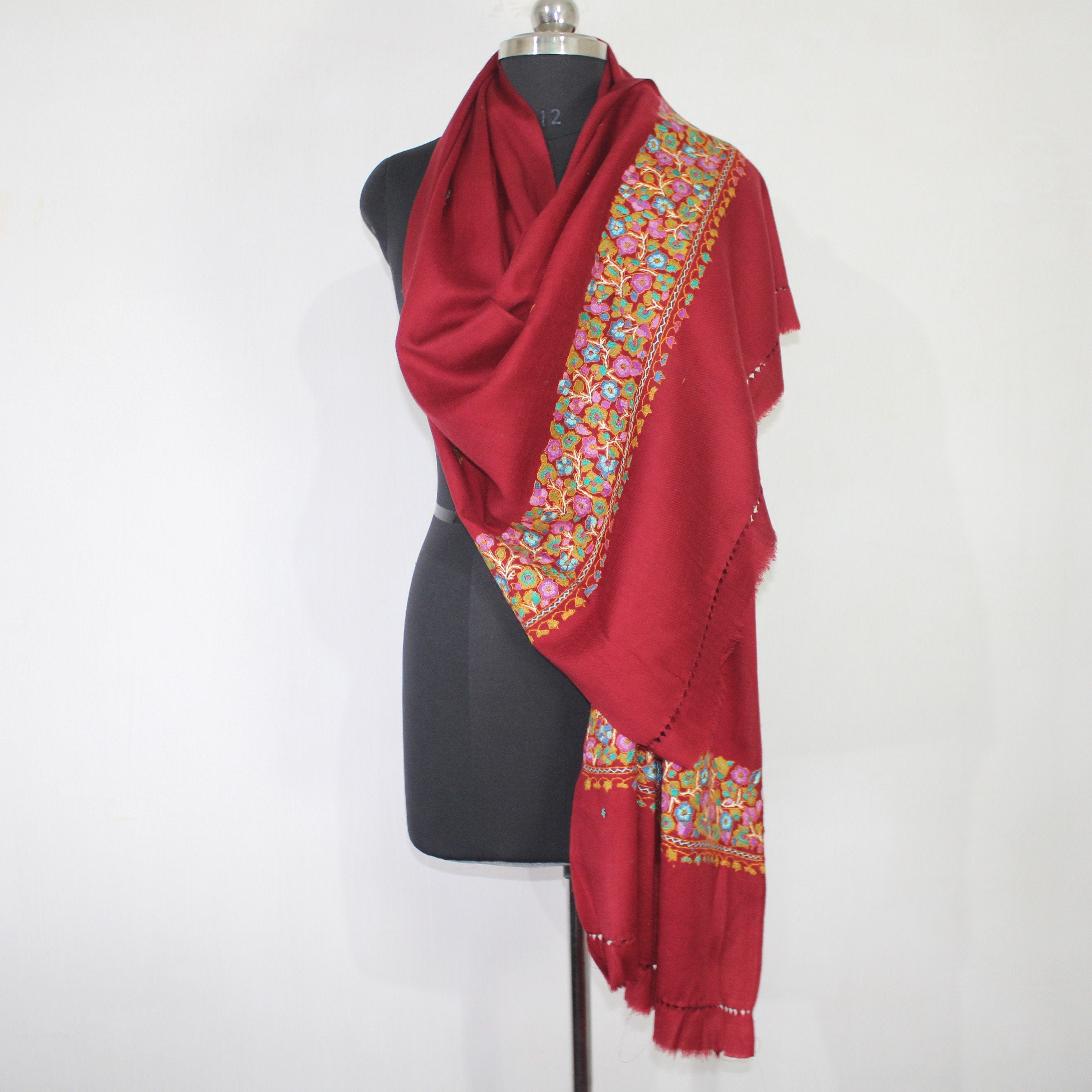 Kashmiri paper mache Embroidery Scarf, woolen Scarf, Kashmiri Handmade Stole/Wrap, handwork stole, maroon Stole, 70cm * 200cm,