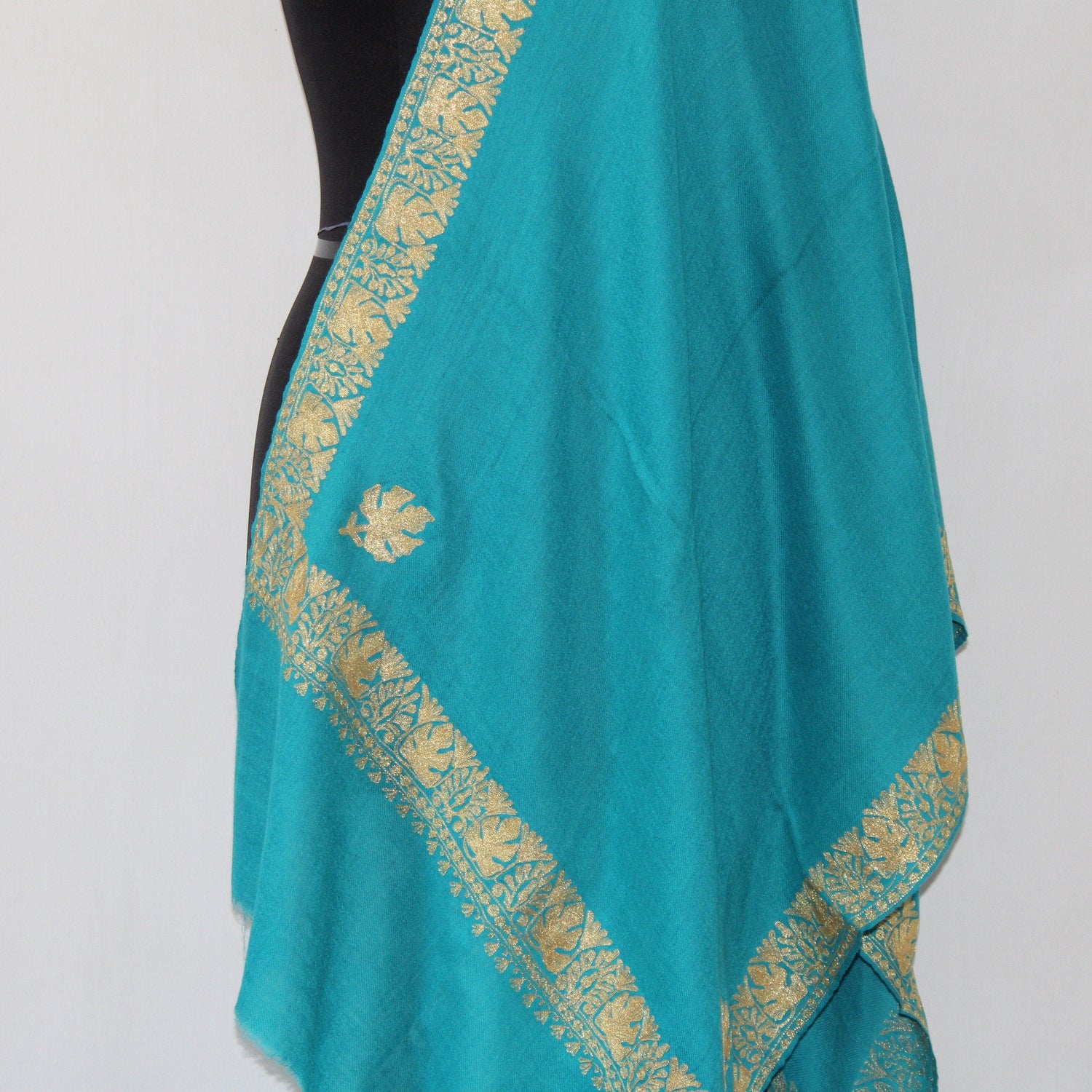 Embroidered Scarf, Kashmiri Tilla Embroidered Stole, Zari Embroidered Scarf, Fine Merino Wool Stoles, Ferozi Scarf, BATIN BATIN