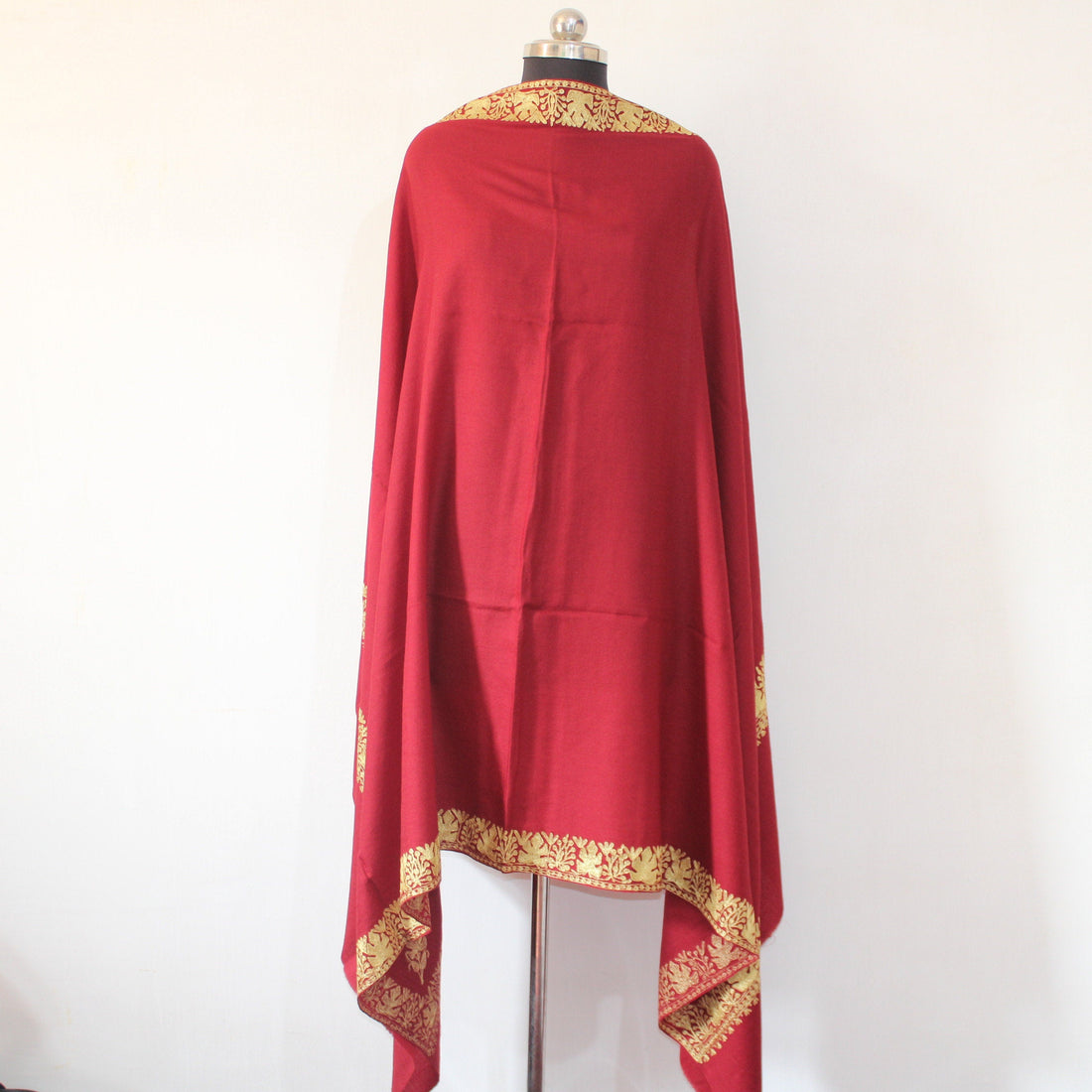 Fine Wool Embroidered Shawl, Kashmiri Embroidery Tilla Shawl, Kashmiri Embroidered Shawl, Kashmiri Shawl For Women, Maroon Shawl BATIN
