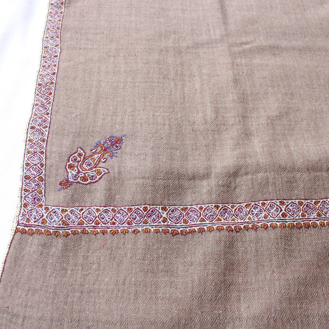 Hand Woven Pashmina Scarf: Sozni Hand Embroidery, Kashmir Stole BATIN