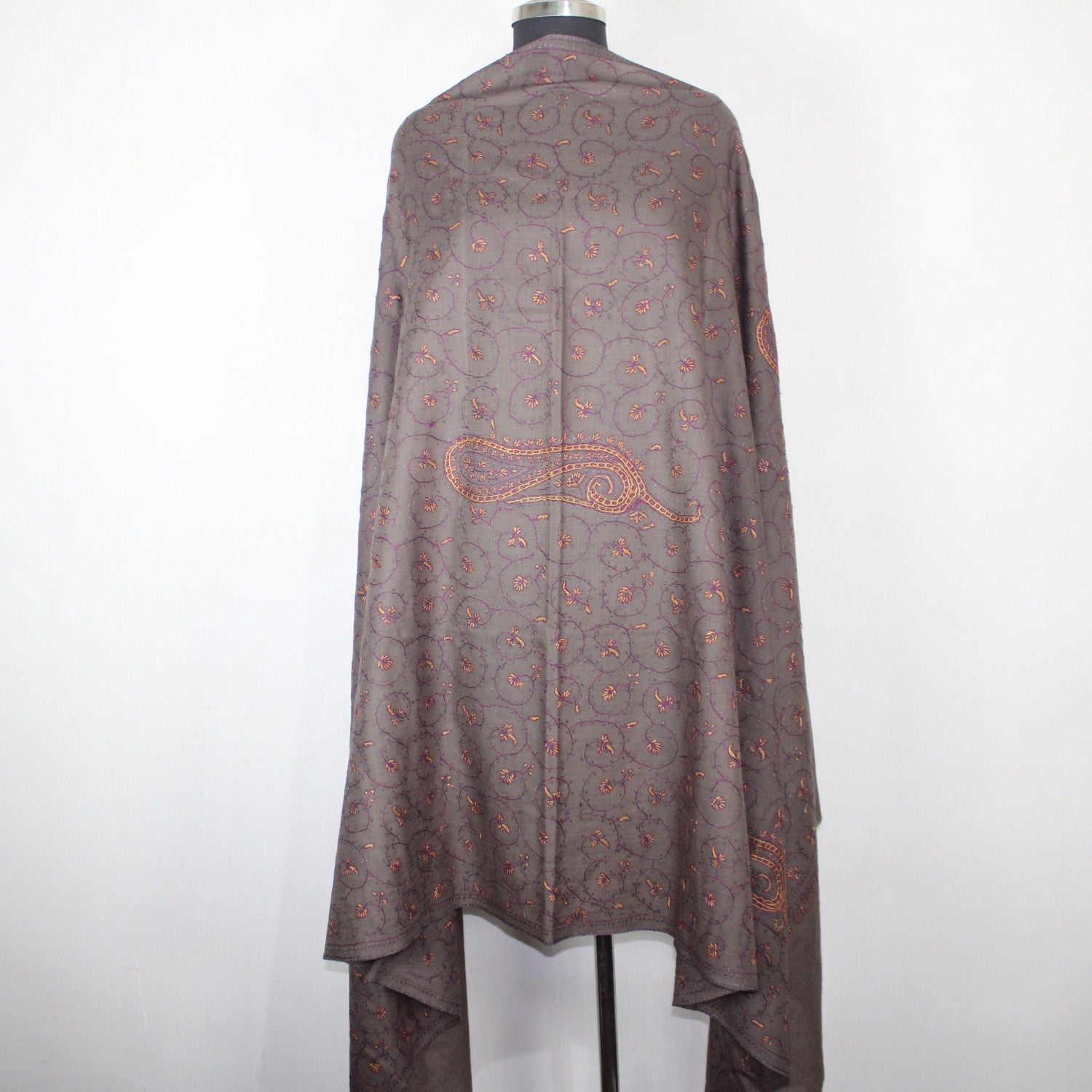 Kashmiri Sozni Embroidery Shawl: Fine Merino Wool Beige Wrap BATIN