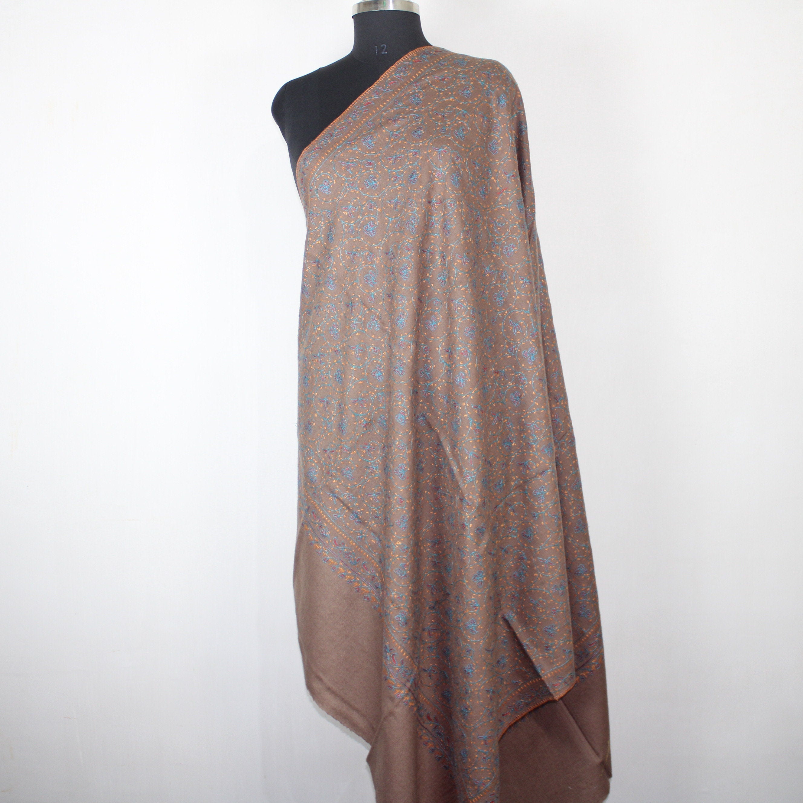 Kashmiri Sozni Embroidered Merino Wool Shawl: Beige Jaaldar Wrap BATIN